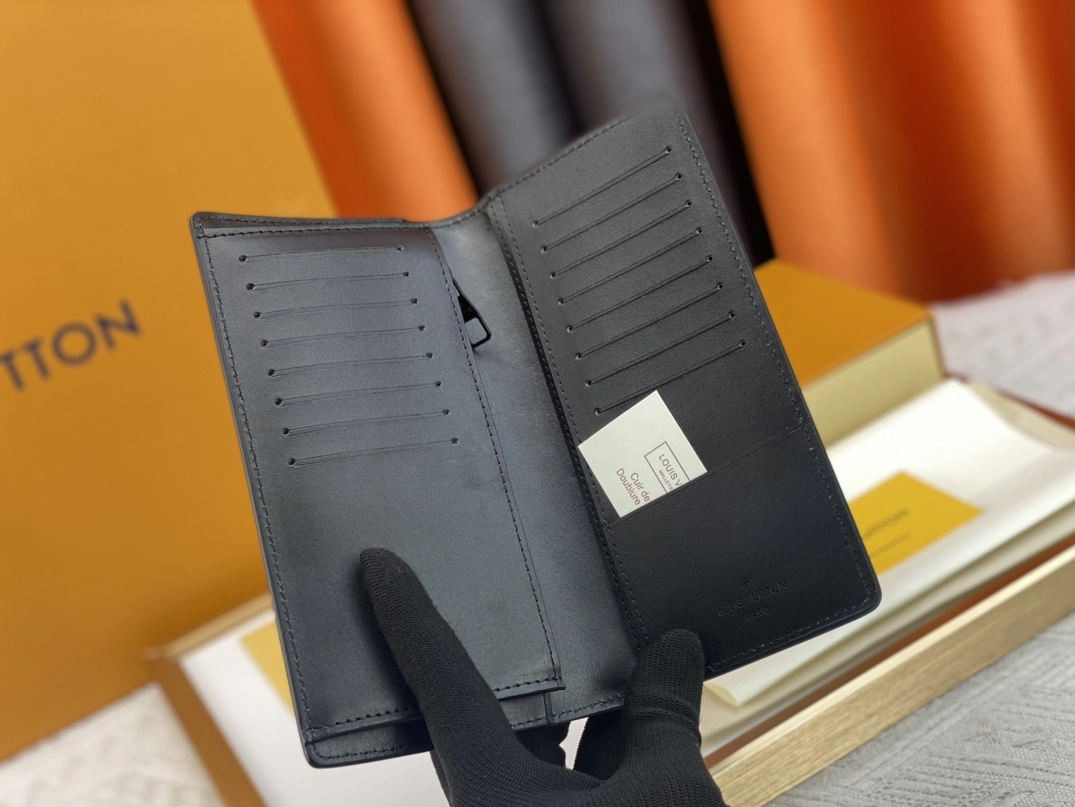 Flexible 9822 Louis Vuitton AAA Quality Wallets