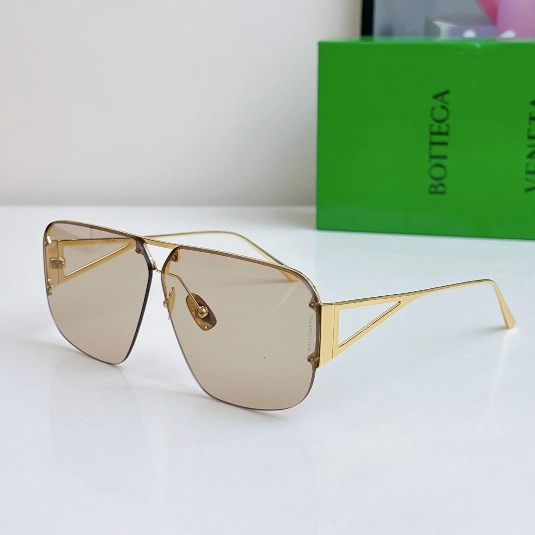 Functional 1029 Bottega Veneta AAA Quality Sunglasses