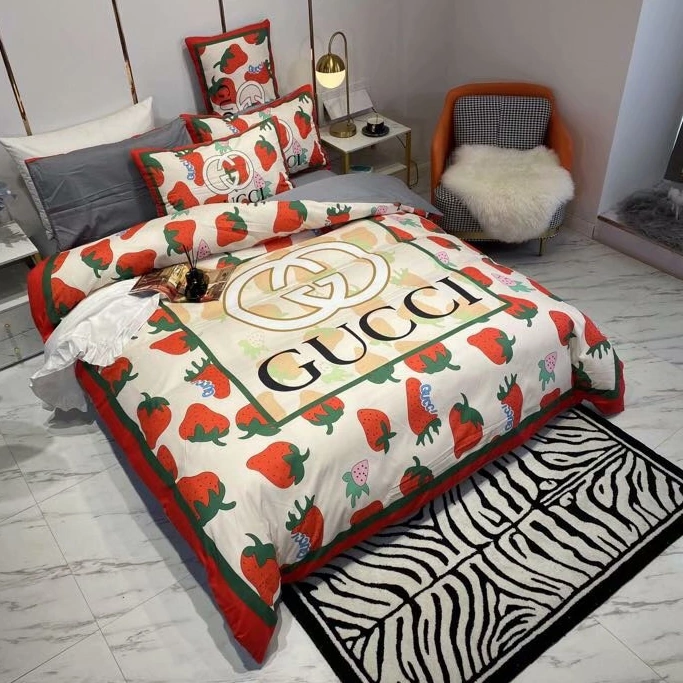 Functional 1075 Gucci Bedding