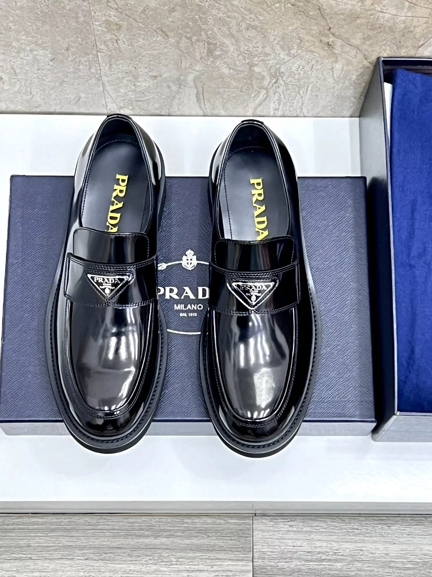 Functional 1076 Prada Leather Shoes For Men