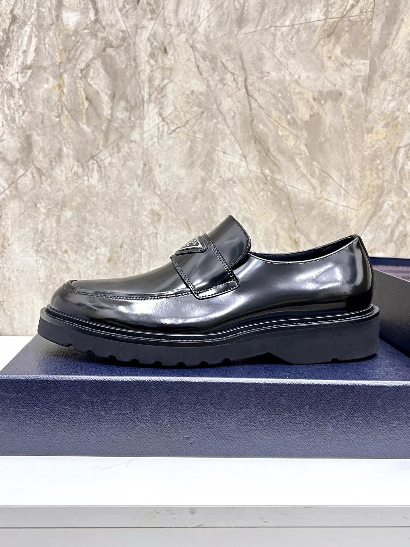Functional 1076 Prada Leather Shoes For Men