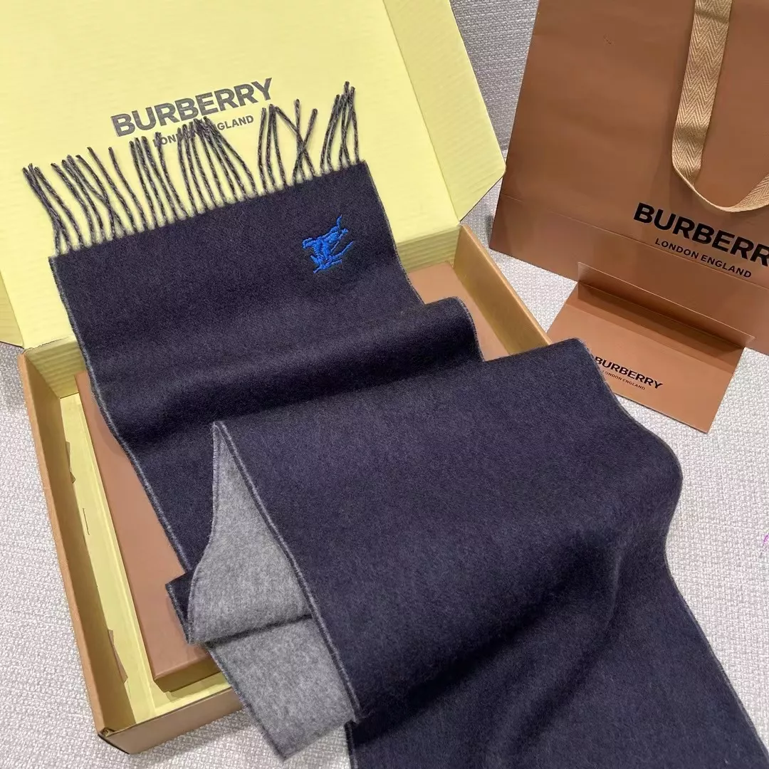 Functional 1109 Burberry Scarf For Unisex