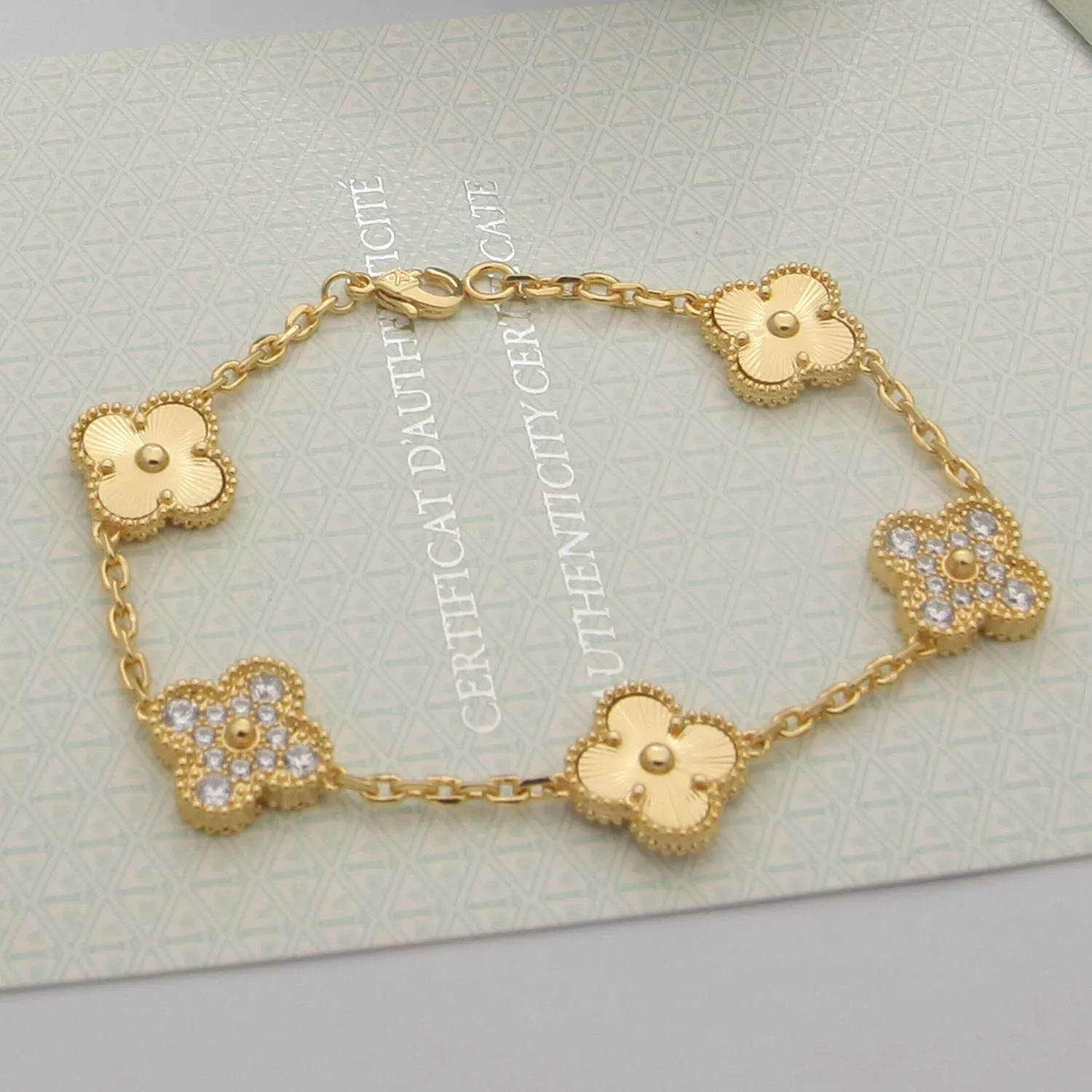 Functional 1359 Van Cleef & Arpels Bracelets For Women
