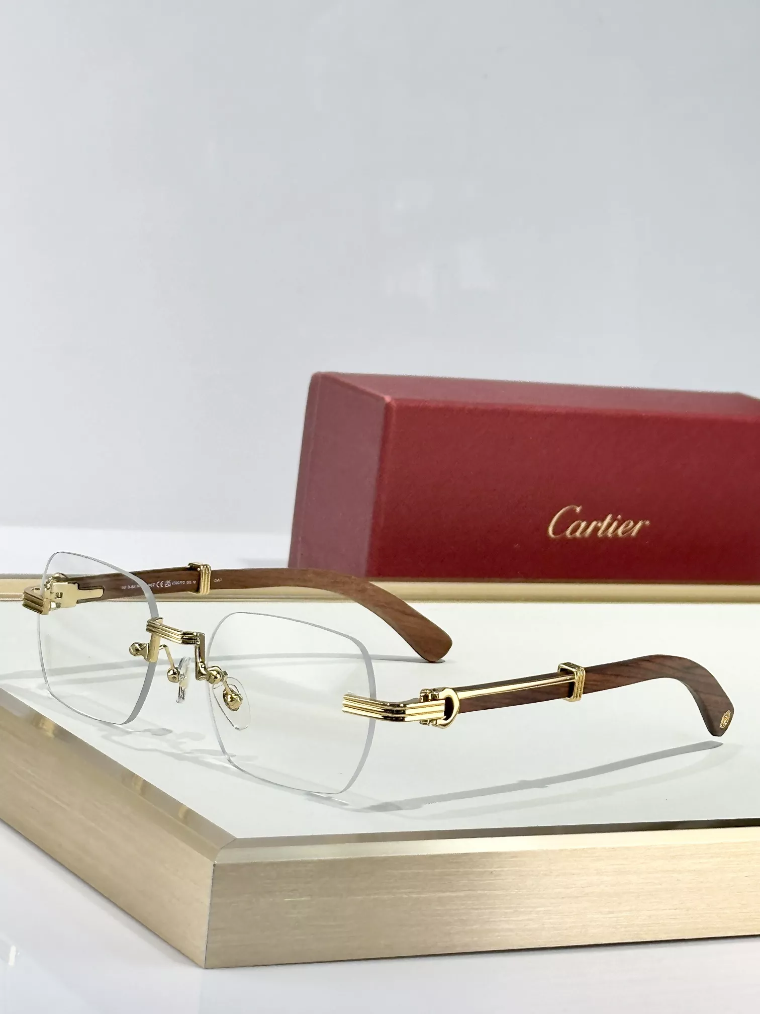 Functional 1728 Cartier Goggles