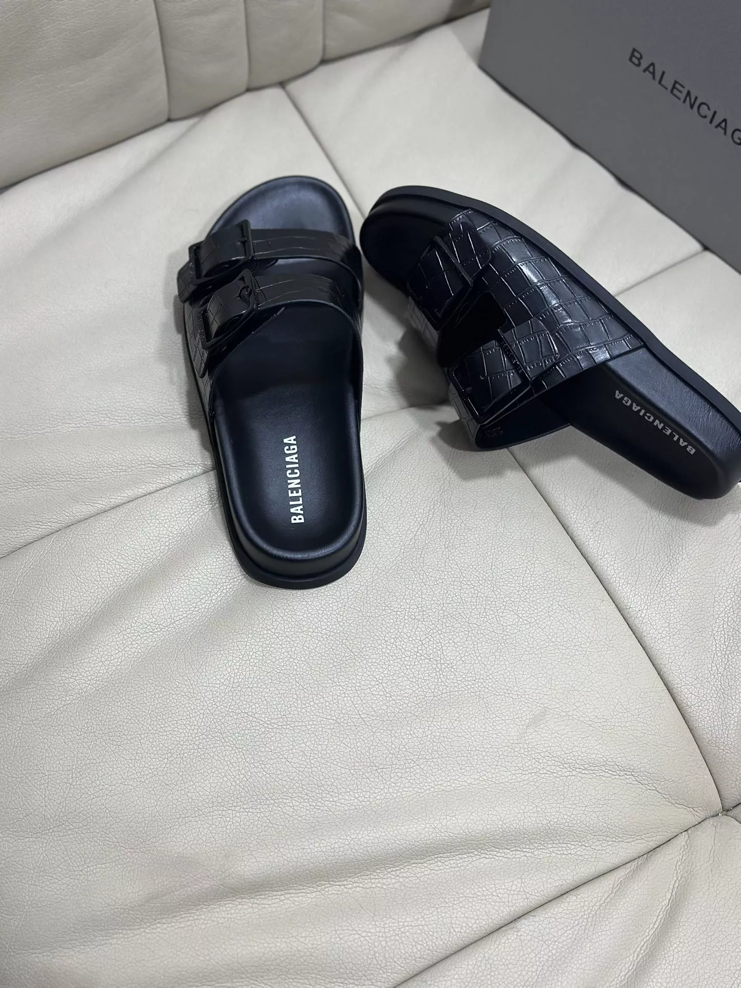 Functional 1820 Balenciaga Slippers For Men