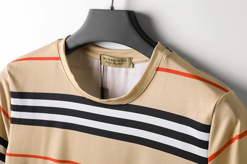 Functional 1824 Burberry T-Shirts Short Sleeved For Men