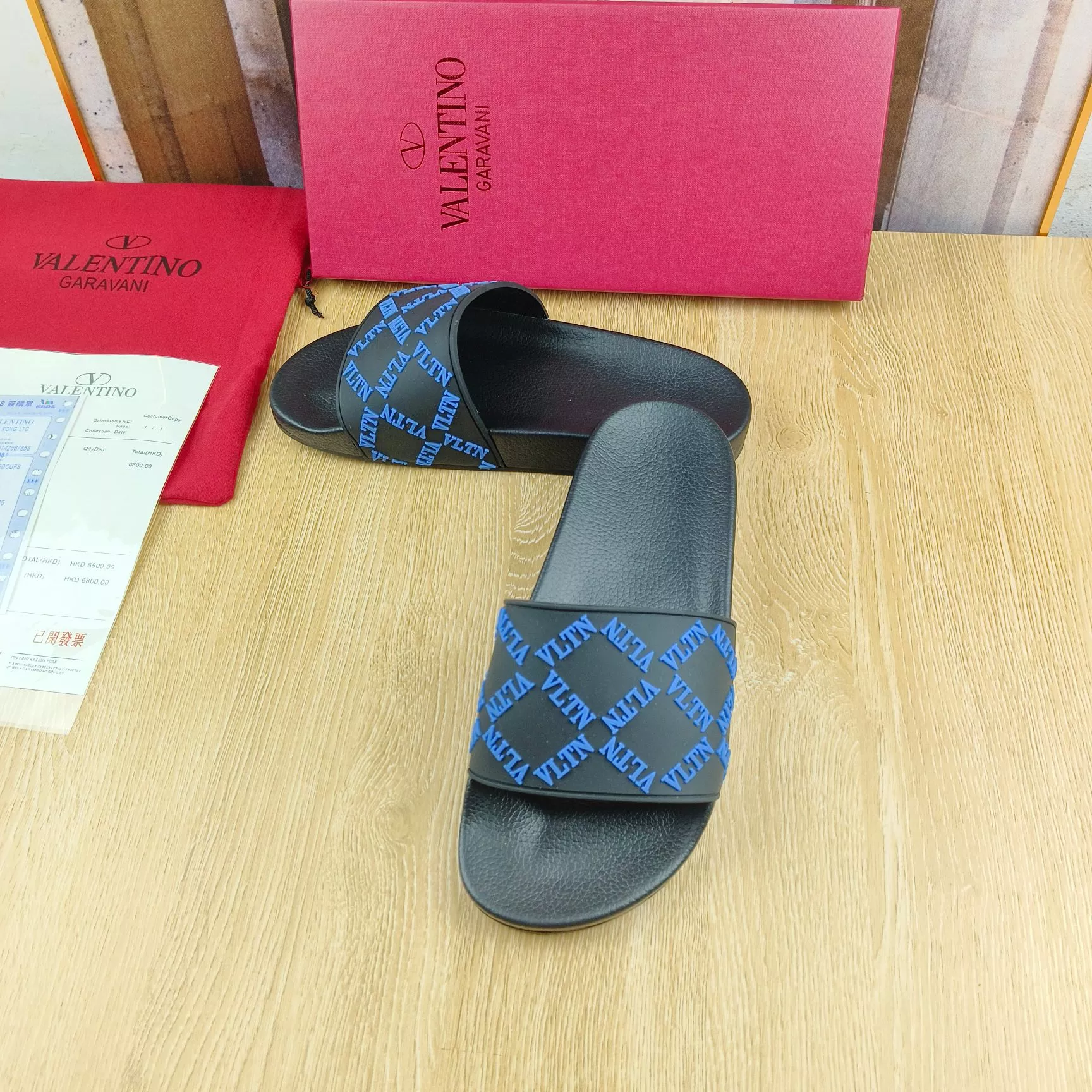 Functional 1994 Valentino Slippers For Men