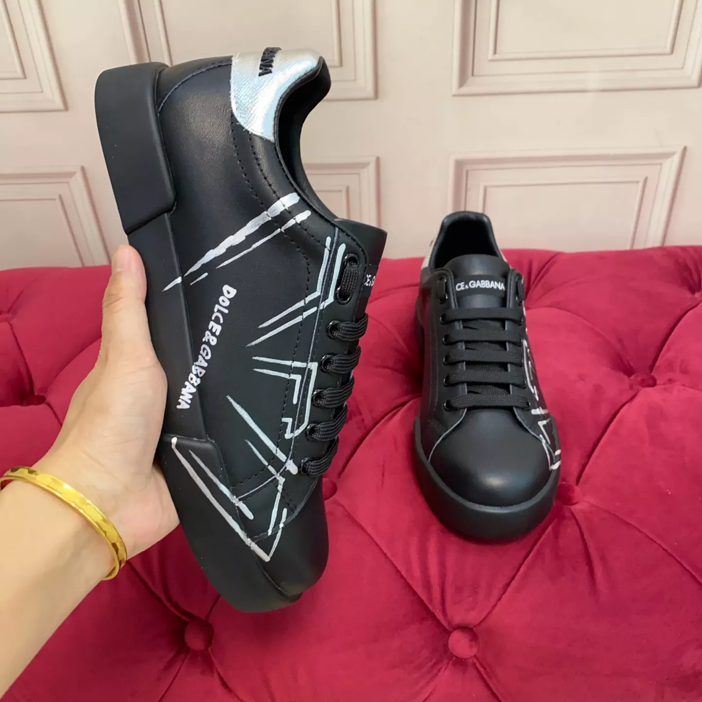 Functional 2085 Dolce & Gabbana D&G Casual Shoes For Women
