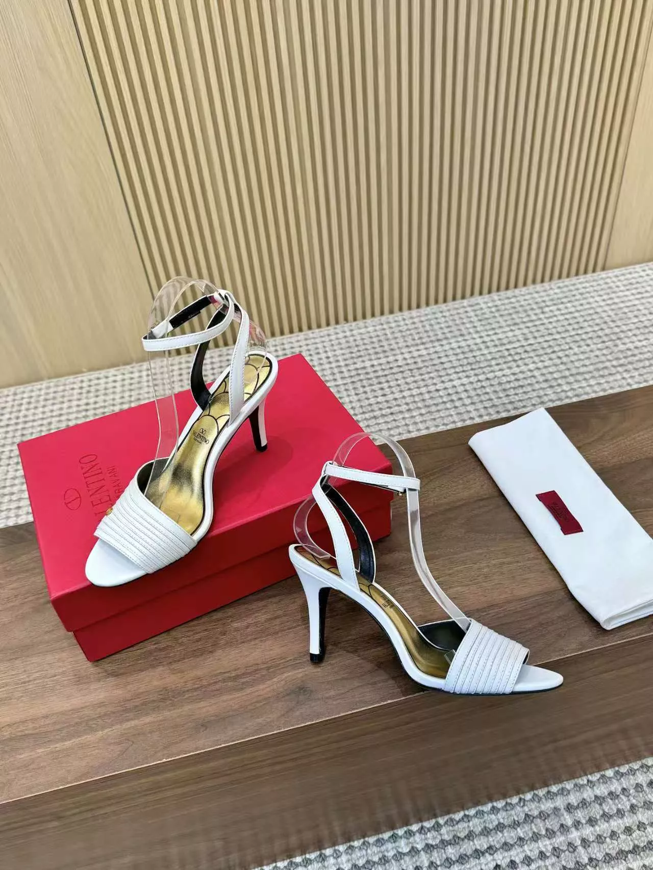 Functional 2123 Valentino Sandal For Women