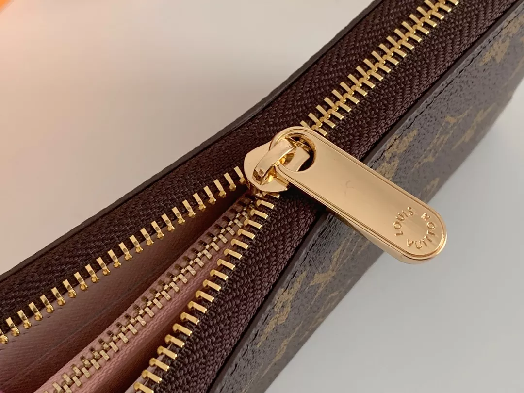 Functional 2169 Louis Vuitton LV Wallets In Pink