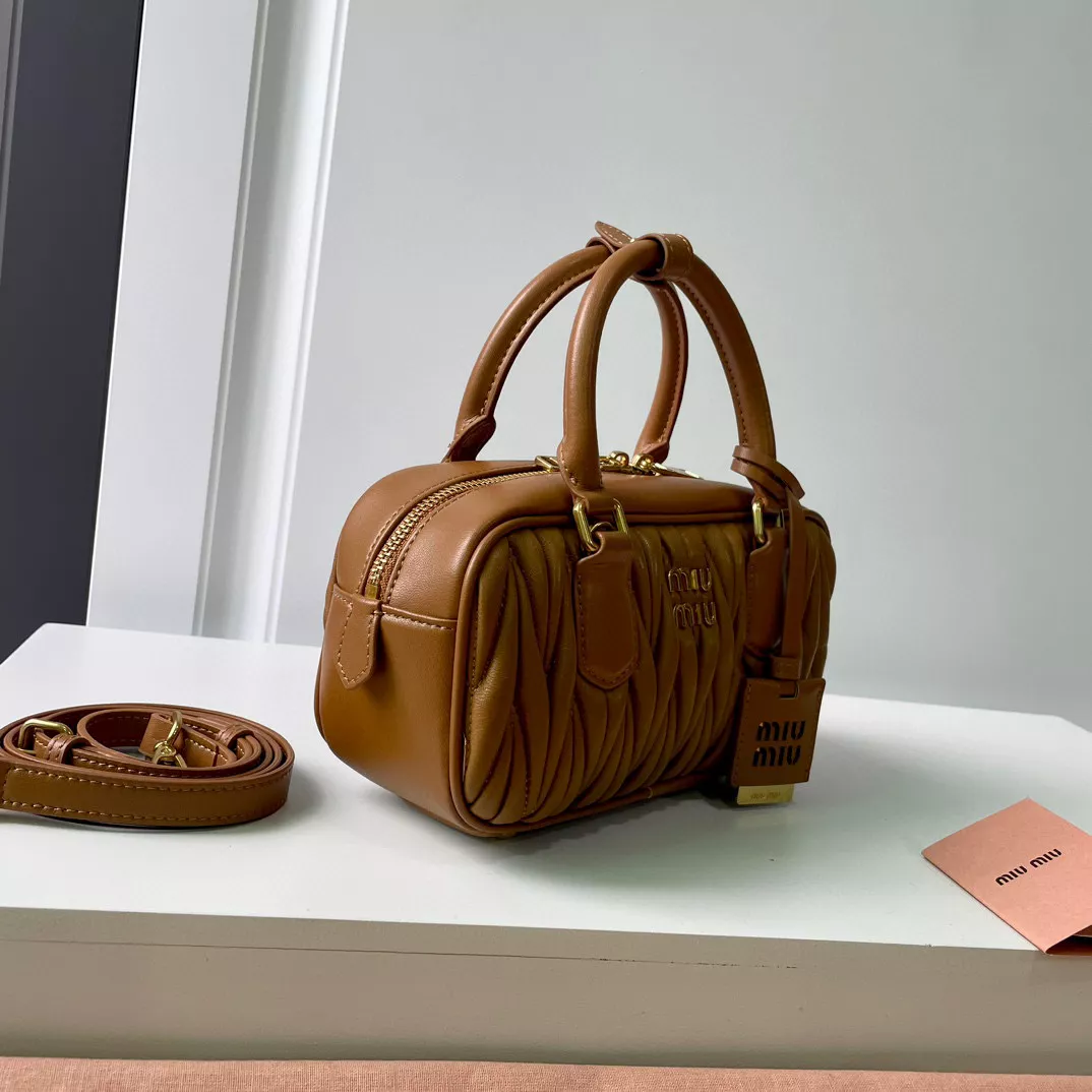 Functional 2174 MIU MIU AAA Quality Handbags For Women