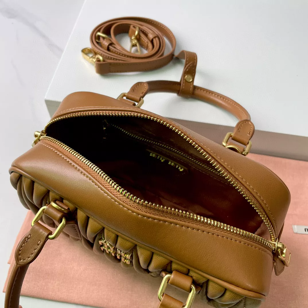 Functional 2174 MIU MIU AAA Quality Handbags For Women