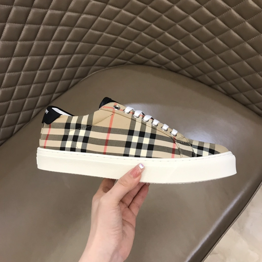Functional 2217 Burberry Casual Shoes For Men