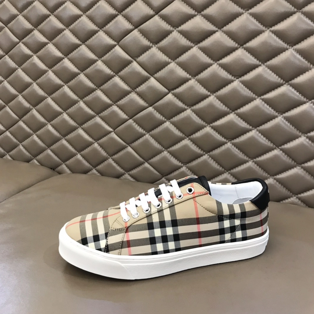 Functional 2217 Burberry Casual Shoes For Men