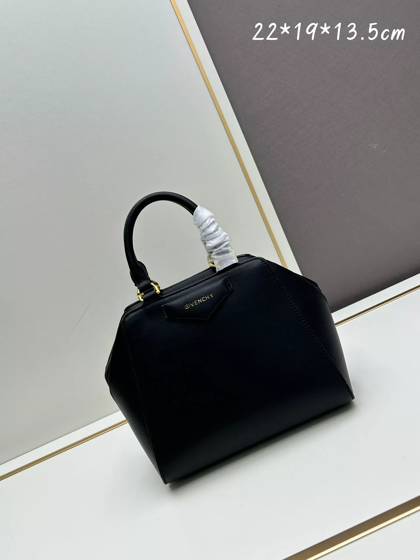 Functional 2329 Givenchy AAA Quality Handbags For Women