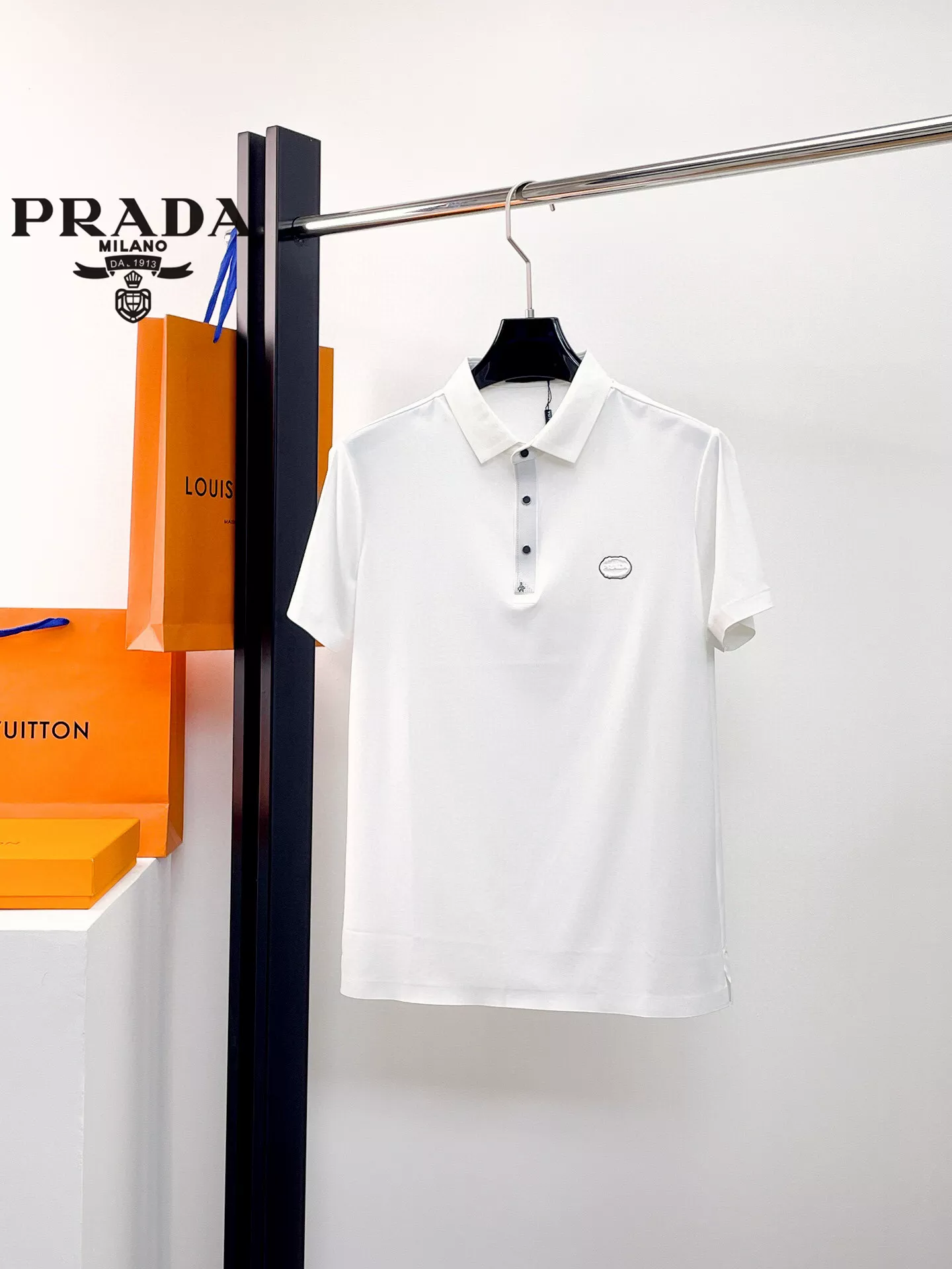 Functional 2462 Prada T-Shirts Short Sleeved For Men