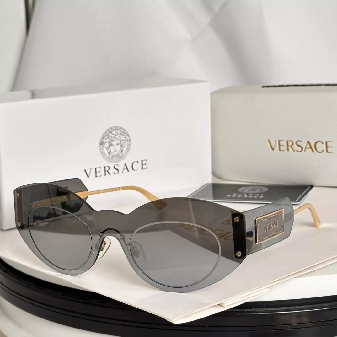 Functional 2530 Versace AAA Quality Sunglasses