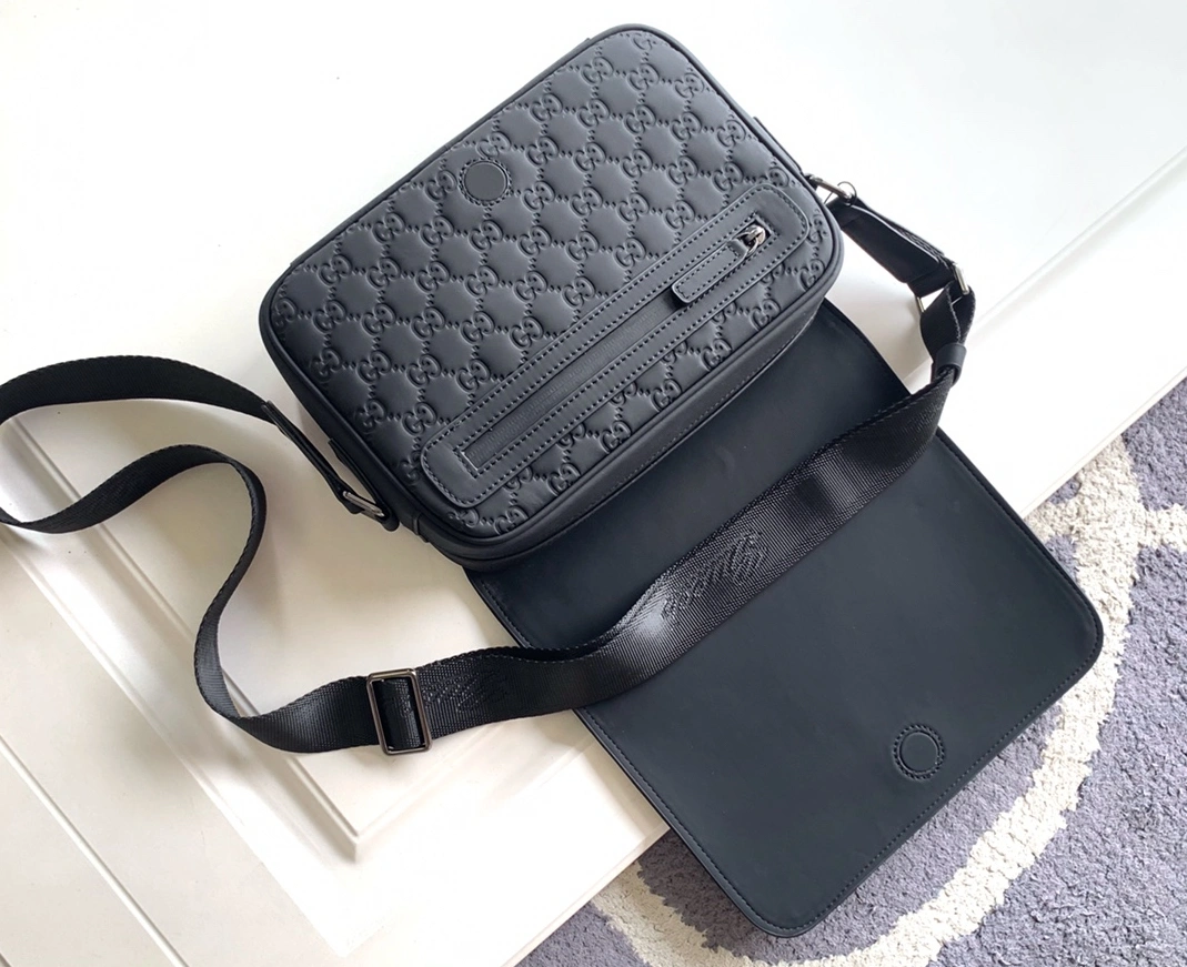 Functional 257 Gucci AAA Man Messenger Bags