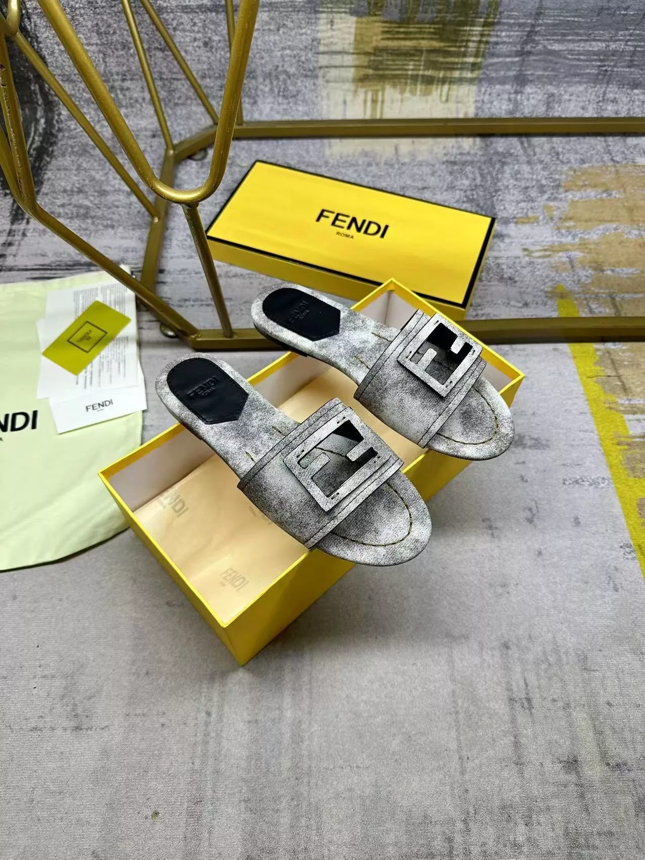 Functional 258 Fendi Slippers For Women