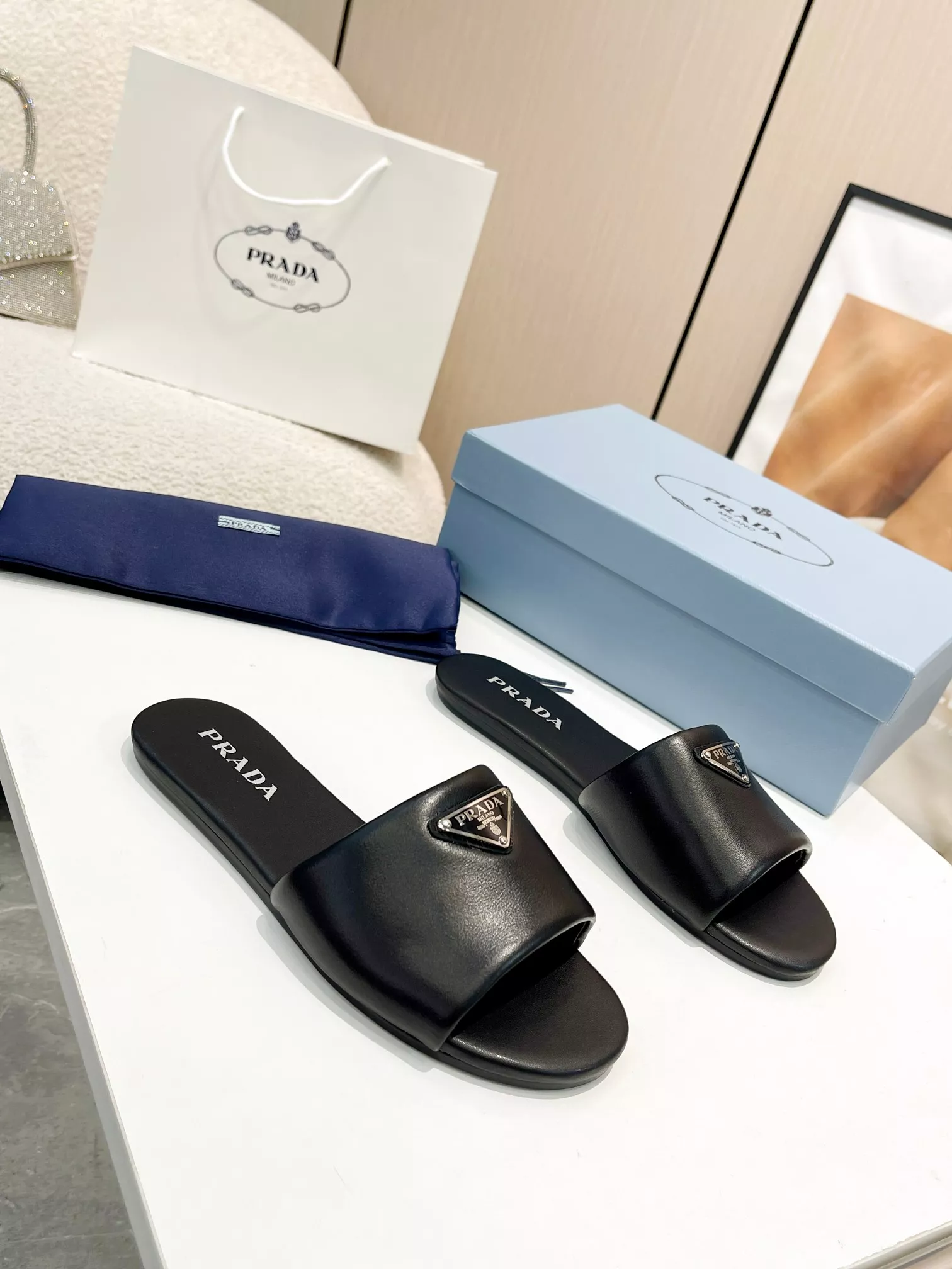 Functional 2910 Prada Slippers For Women
