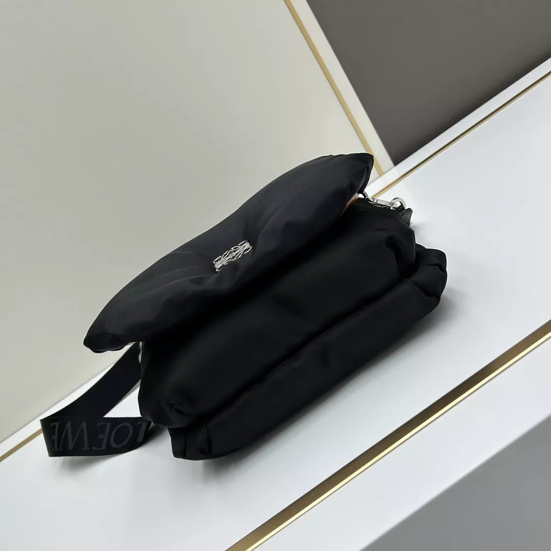 Functional 3031 LOEWE AAA Quality Messenger Bags For Unisex