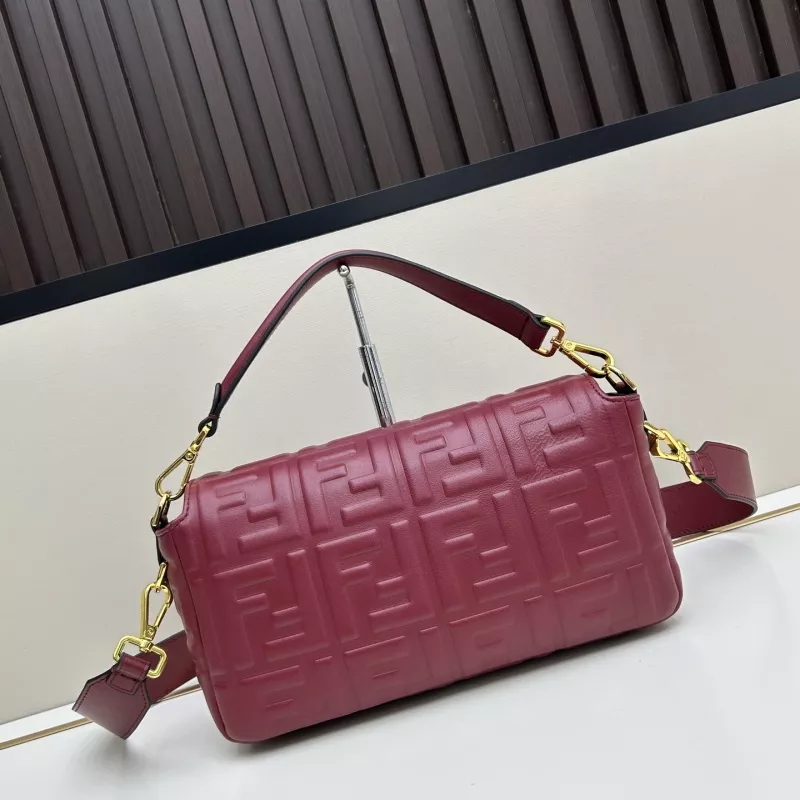 Functional 3214 Fendi AAA Quality Messenger Bags For Women