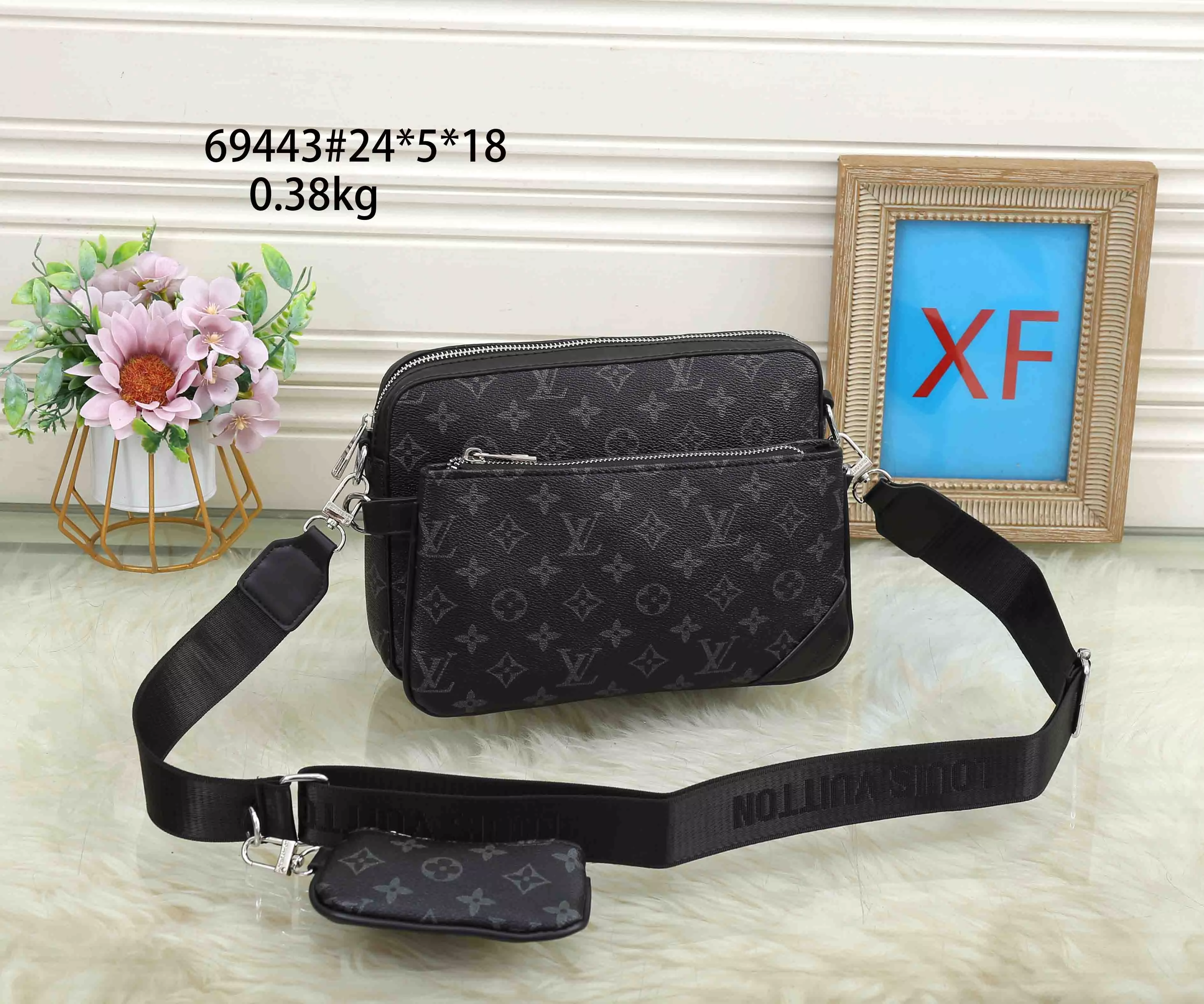 Functional 3269 Louis Vuitton Messenger Bags For Unisex