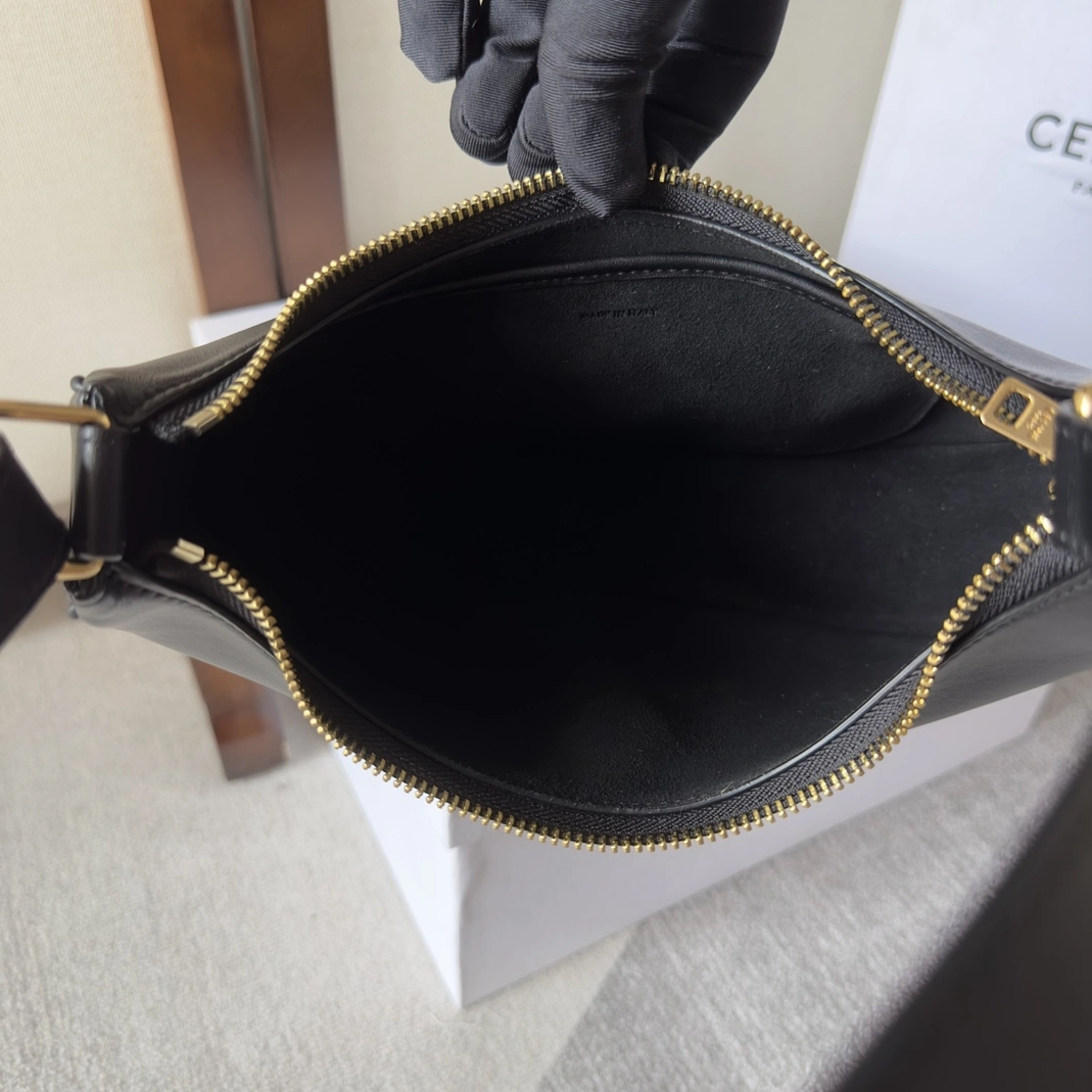 Functional 3376 Celine AAA Quality Shoulder Bags For Women
