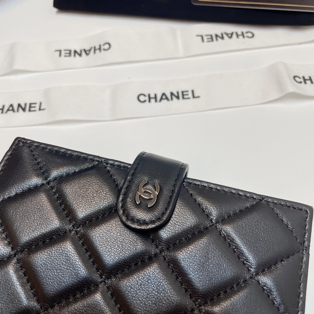 Functional 3519 Chanel AAA Quality Wallets