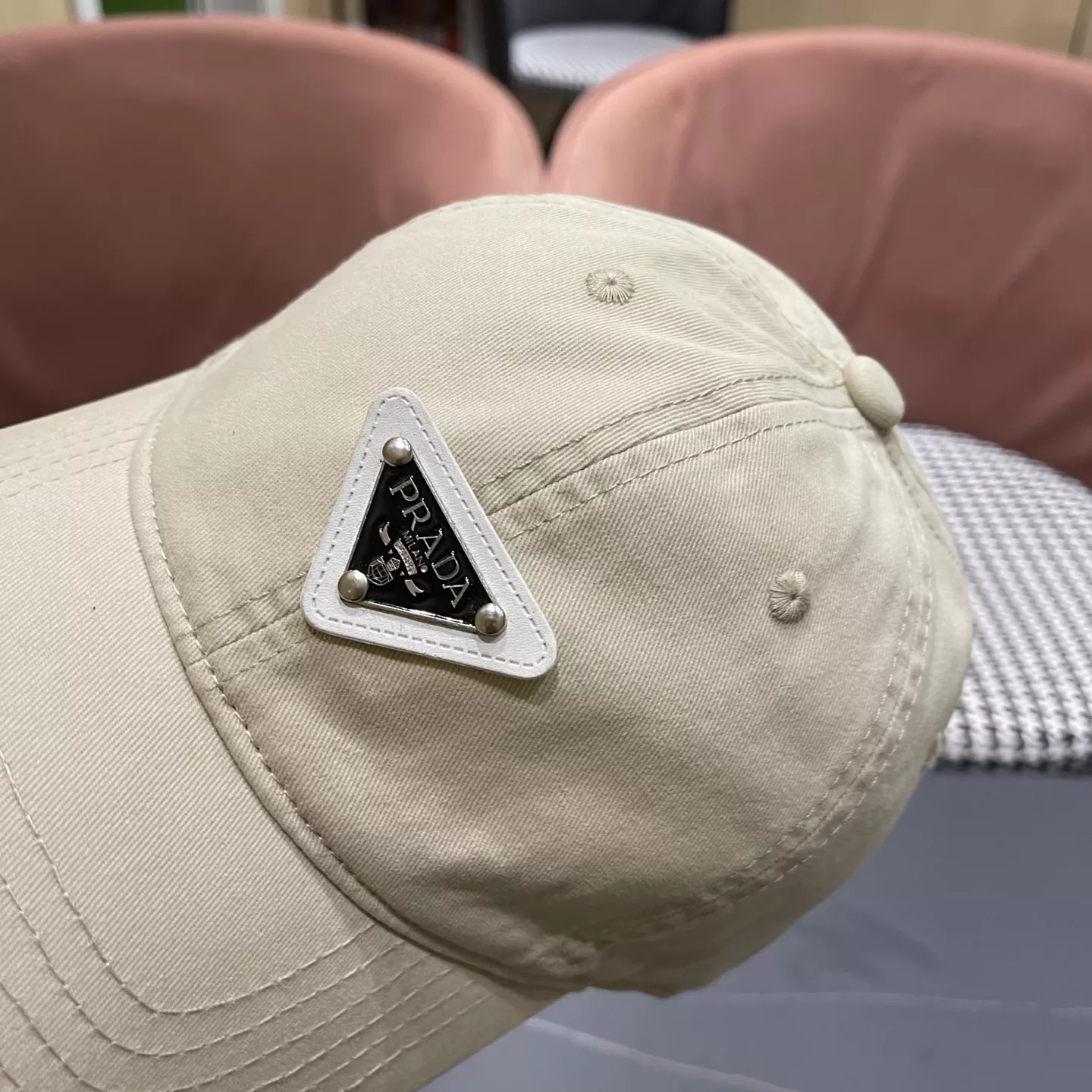 Functional 3520 Prada Caps