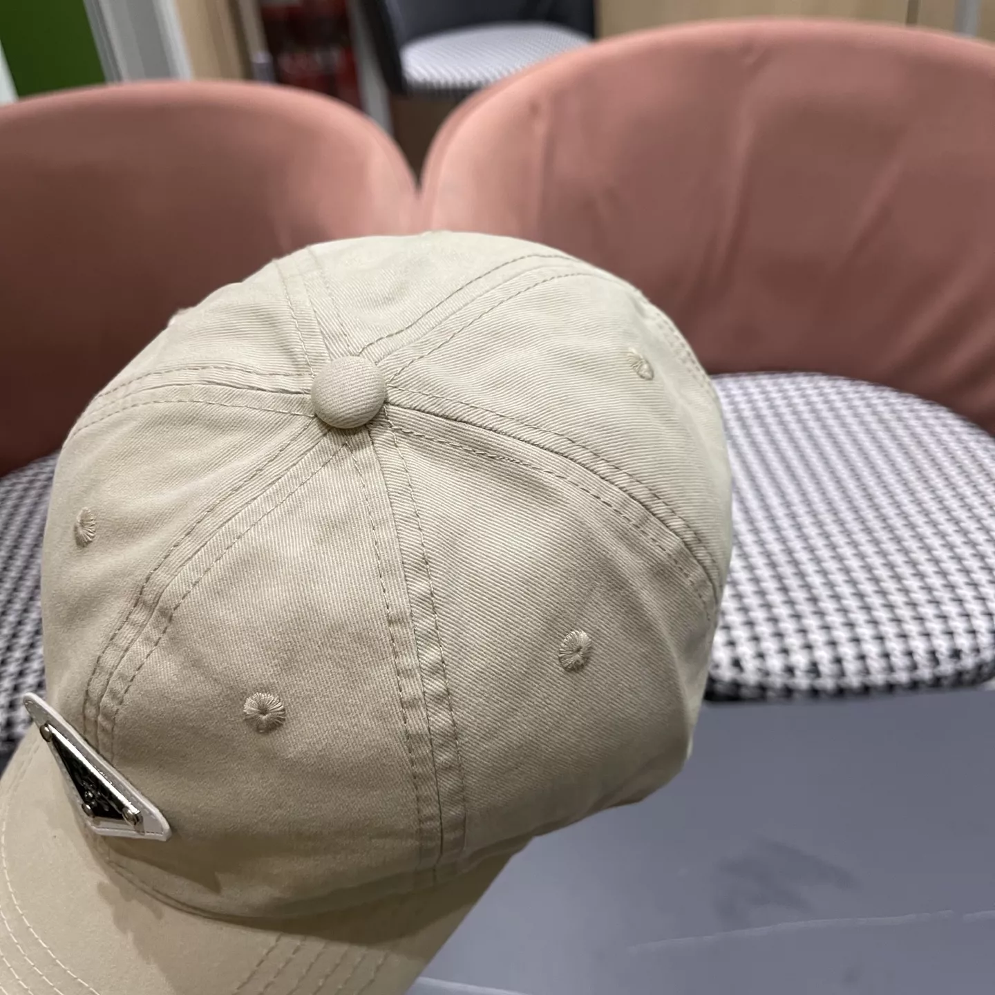 Functional 3520 Prada Caps