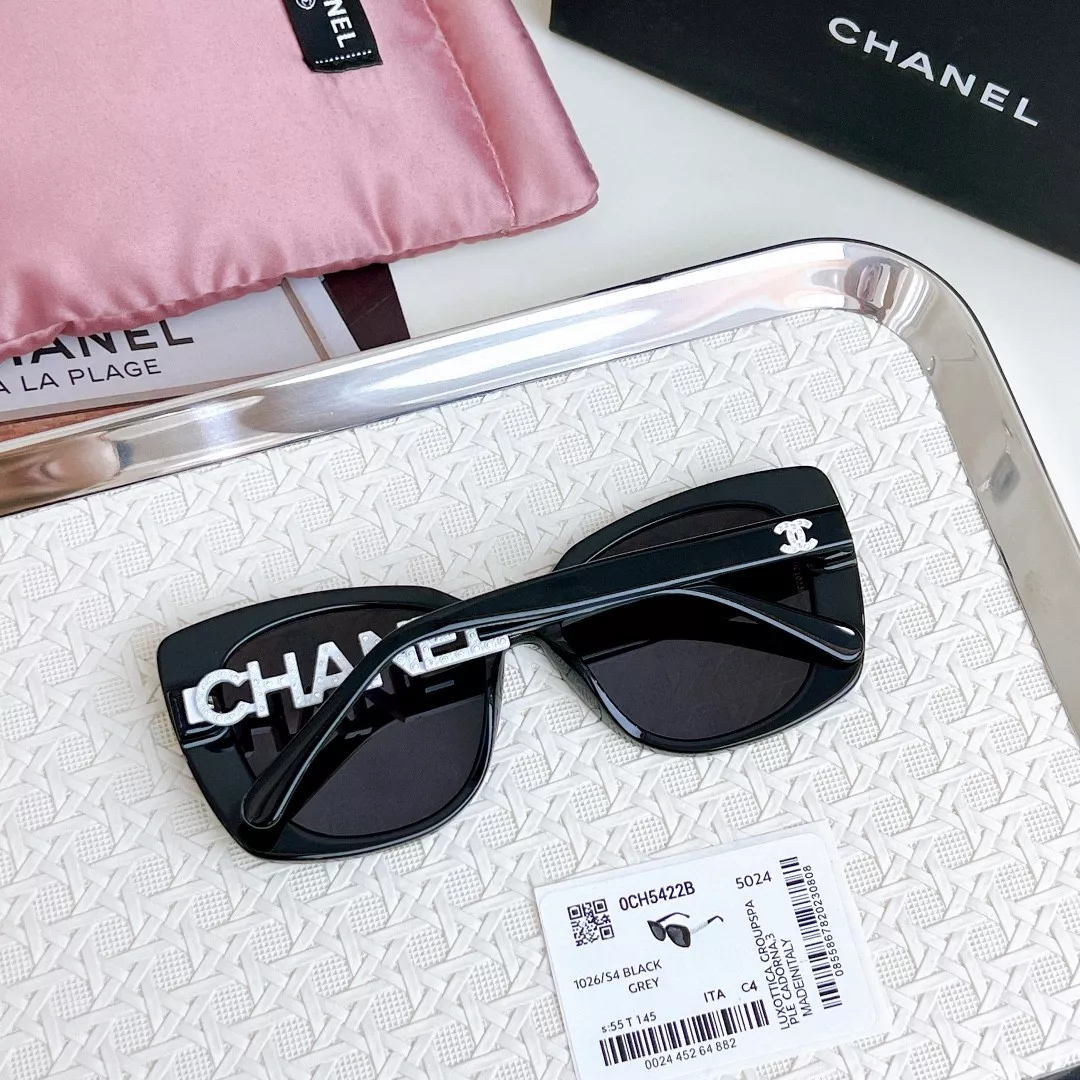 Functional 3646 Chanel AAA Quality Sunglasses