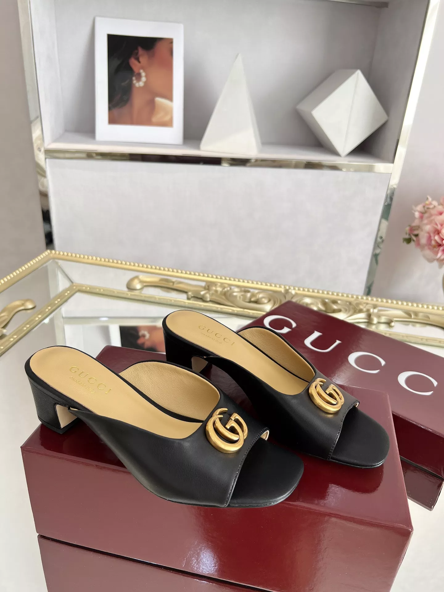Functional 367 Gucci Slippers For Women