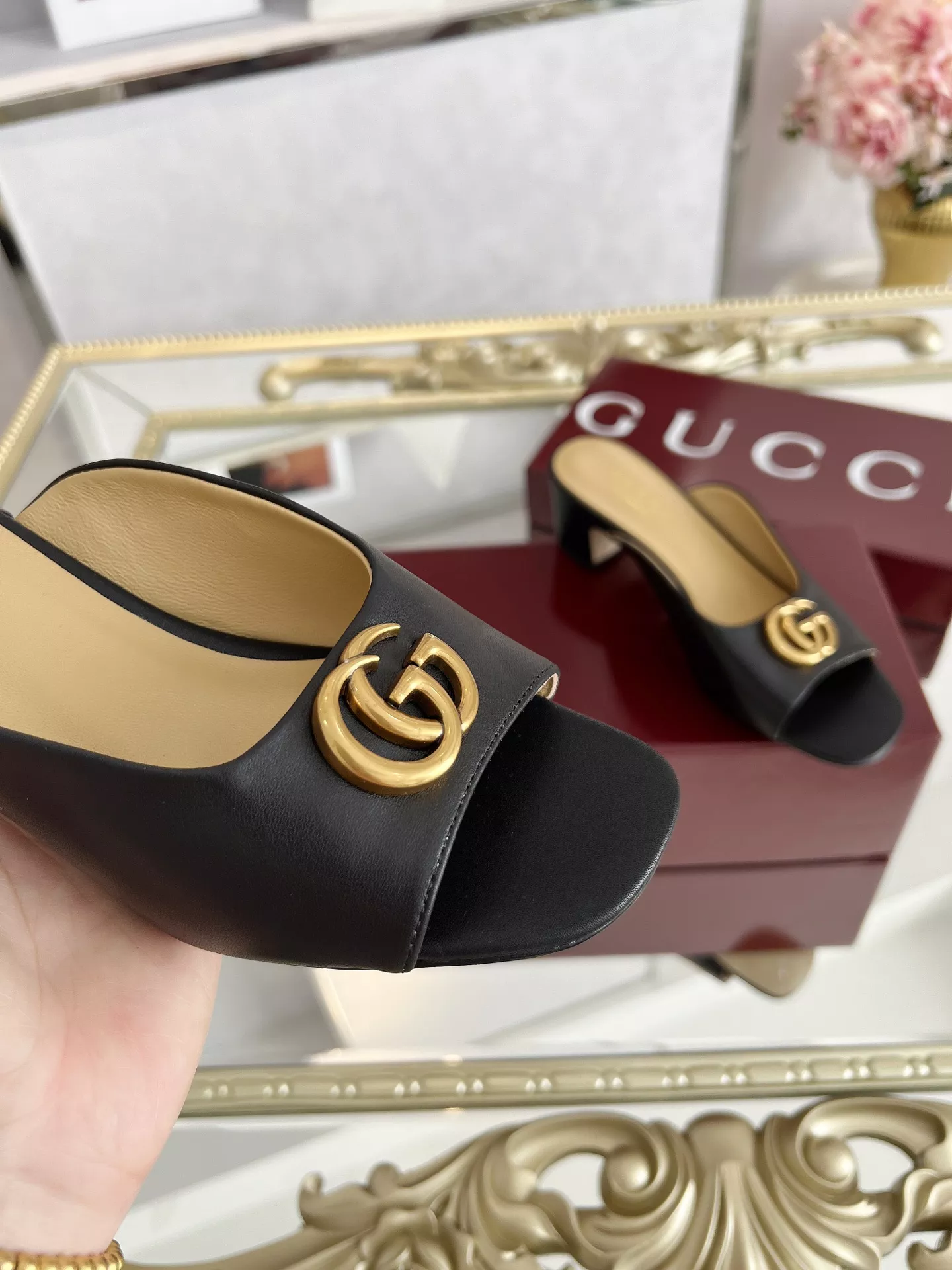 Functional 367 Gucci Slippers For Women