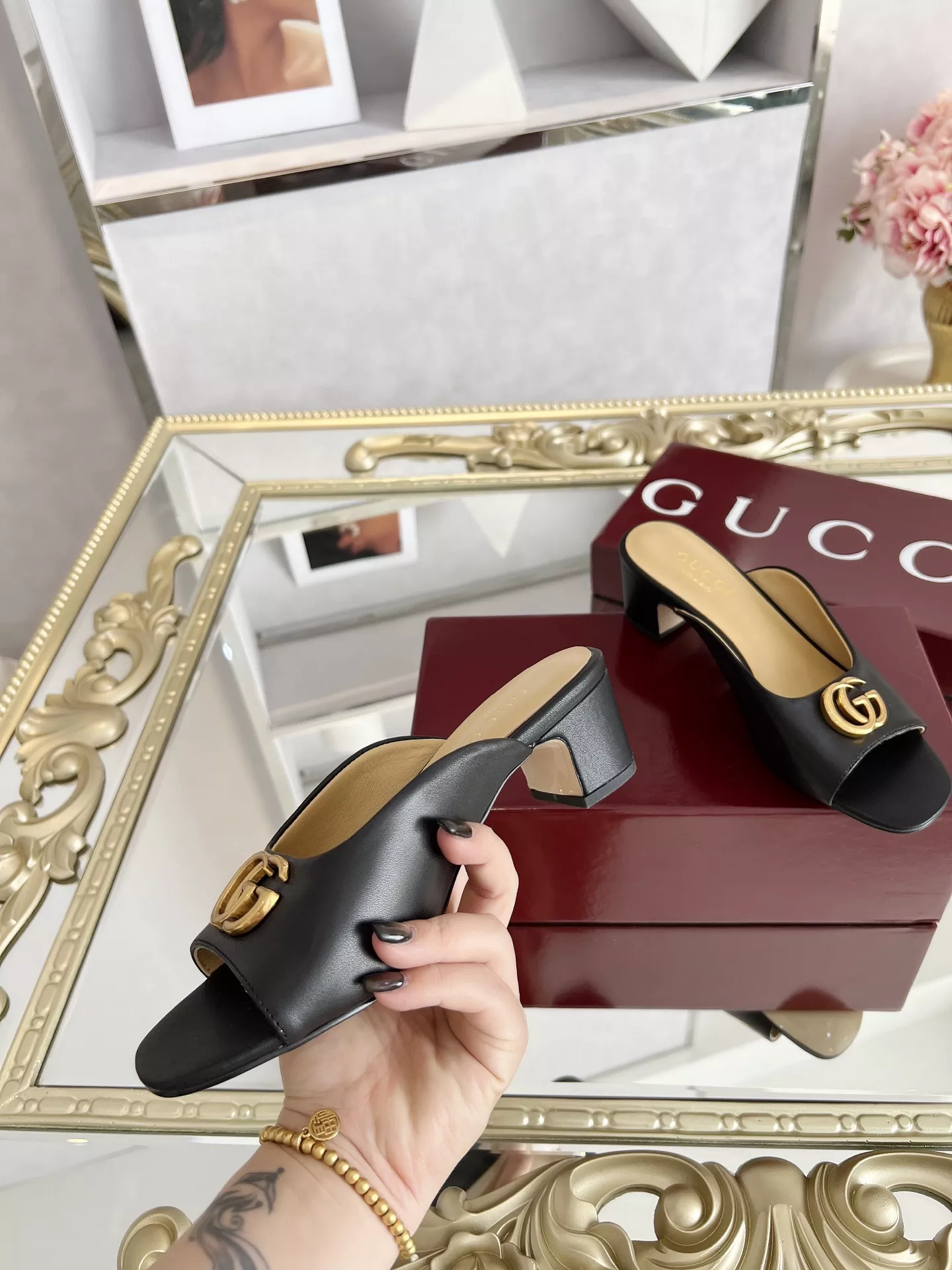 Functional 367 Gucci Slippers For Women