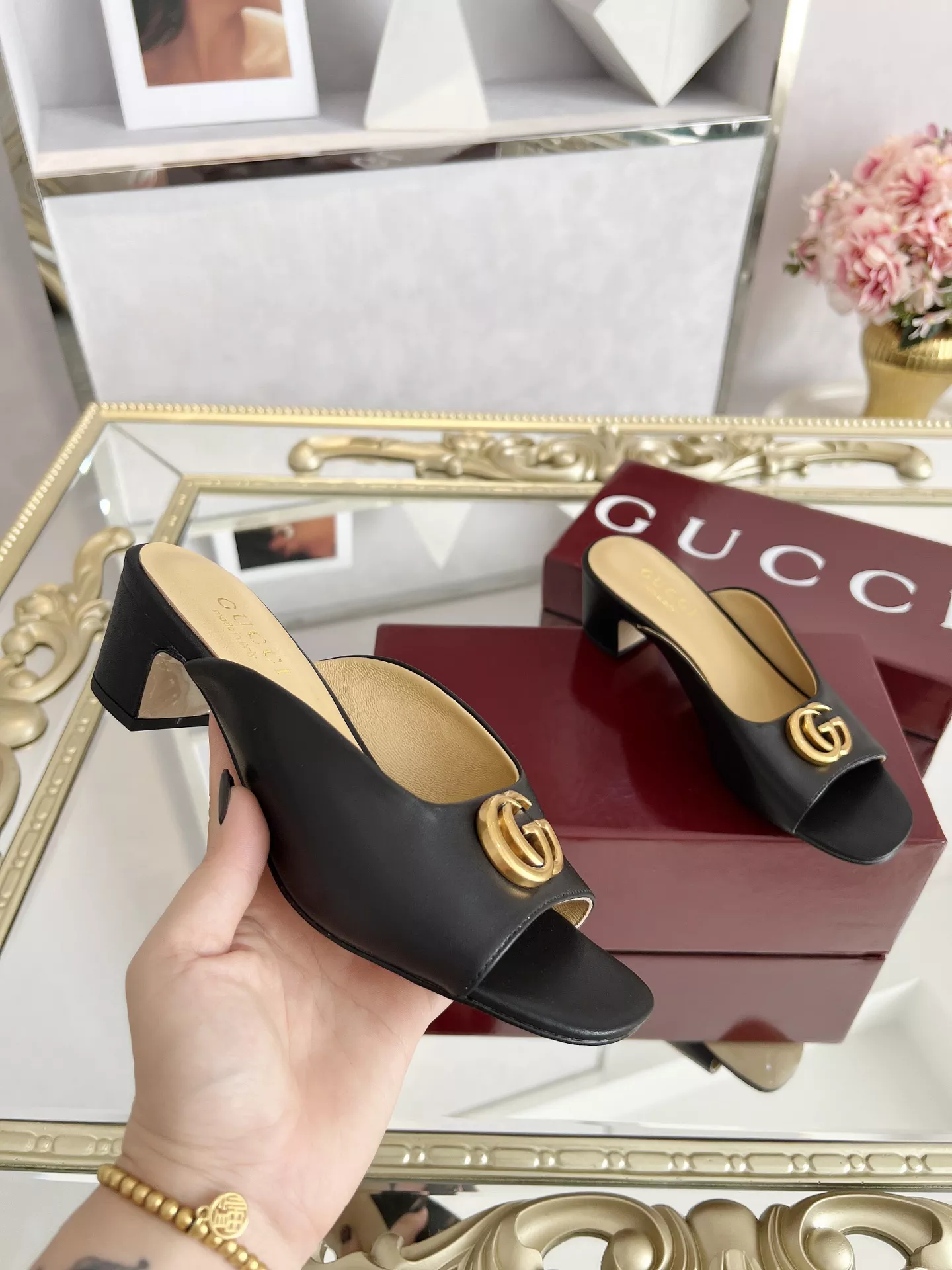 Functional 367 Gucci Slippers For Women