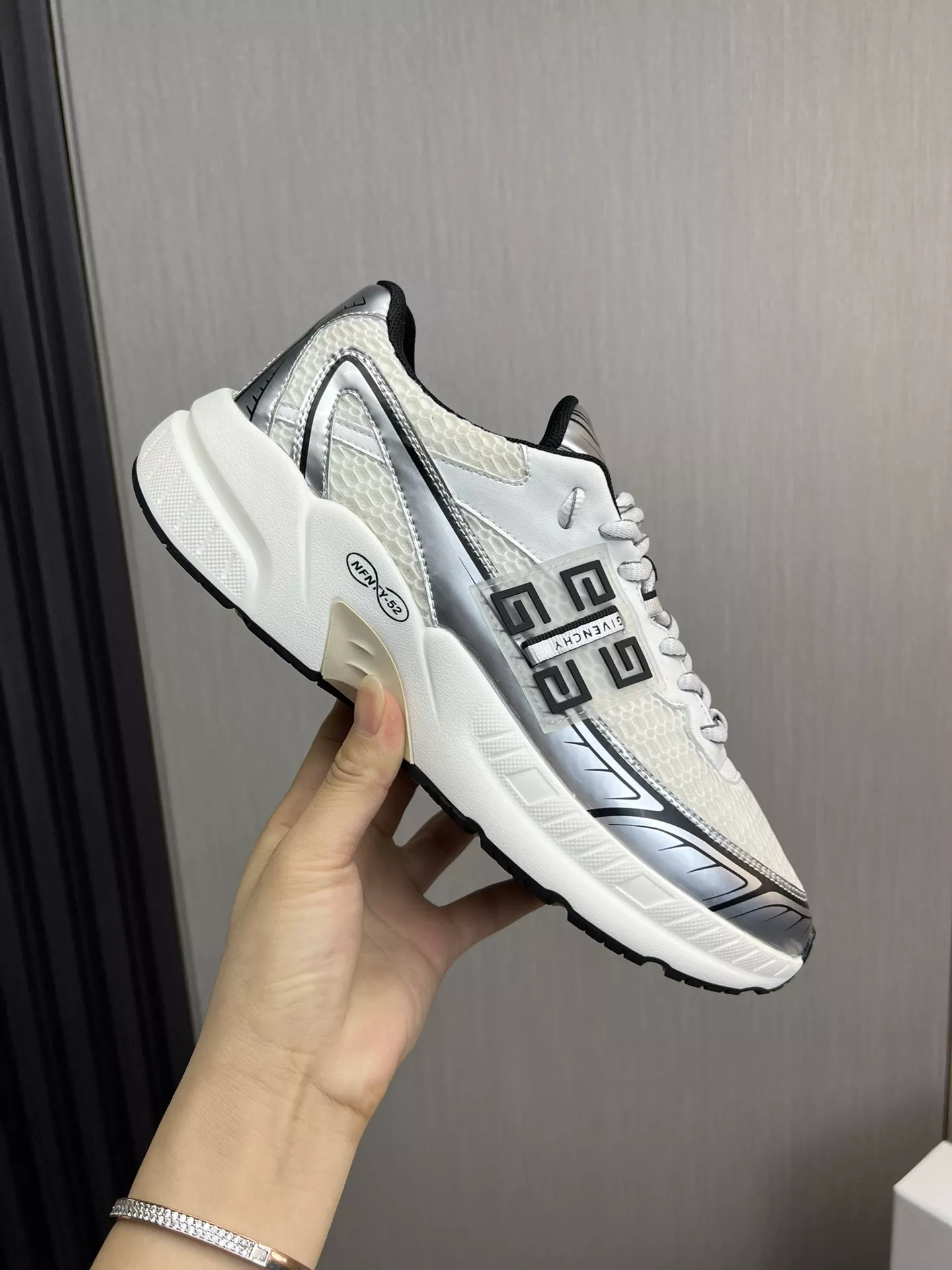 Functional 4153 Givenchy Casual Shoes For Men