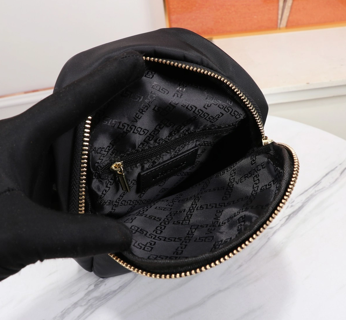 Functional 4250 Versace AAA Man Messenger Bags