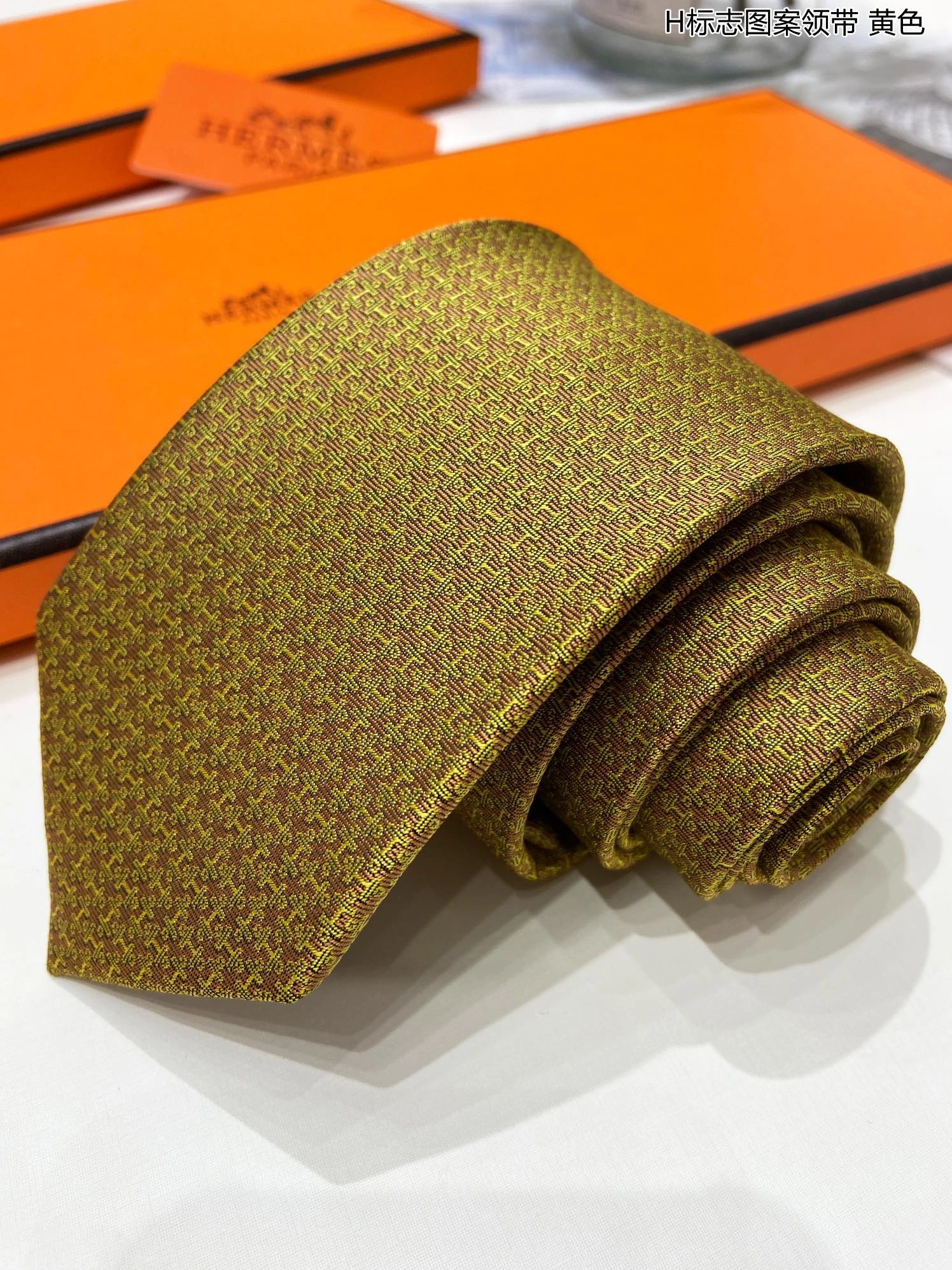 Functional 4433 Hermes Necktie
