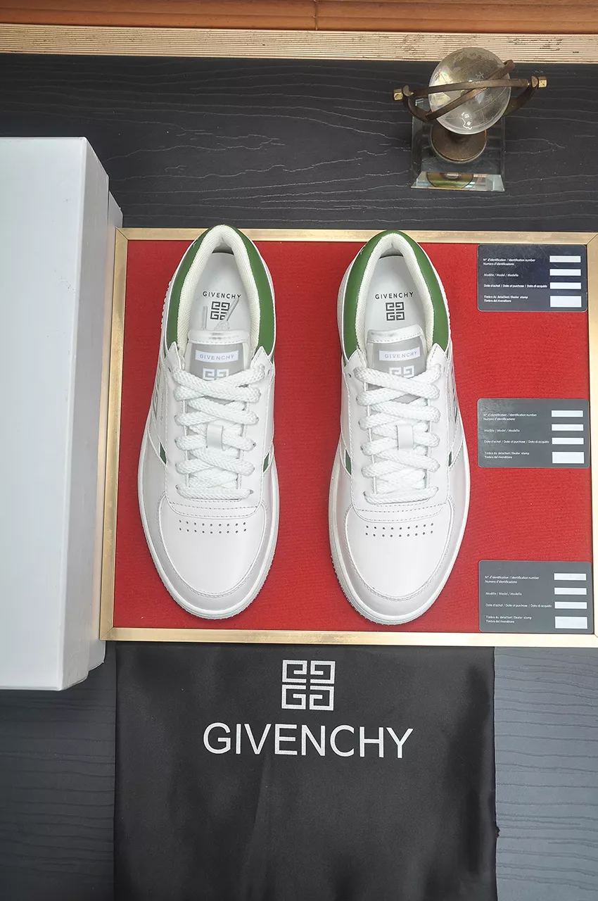 Functional 4475 Givenchy Casual Shoes For Men