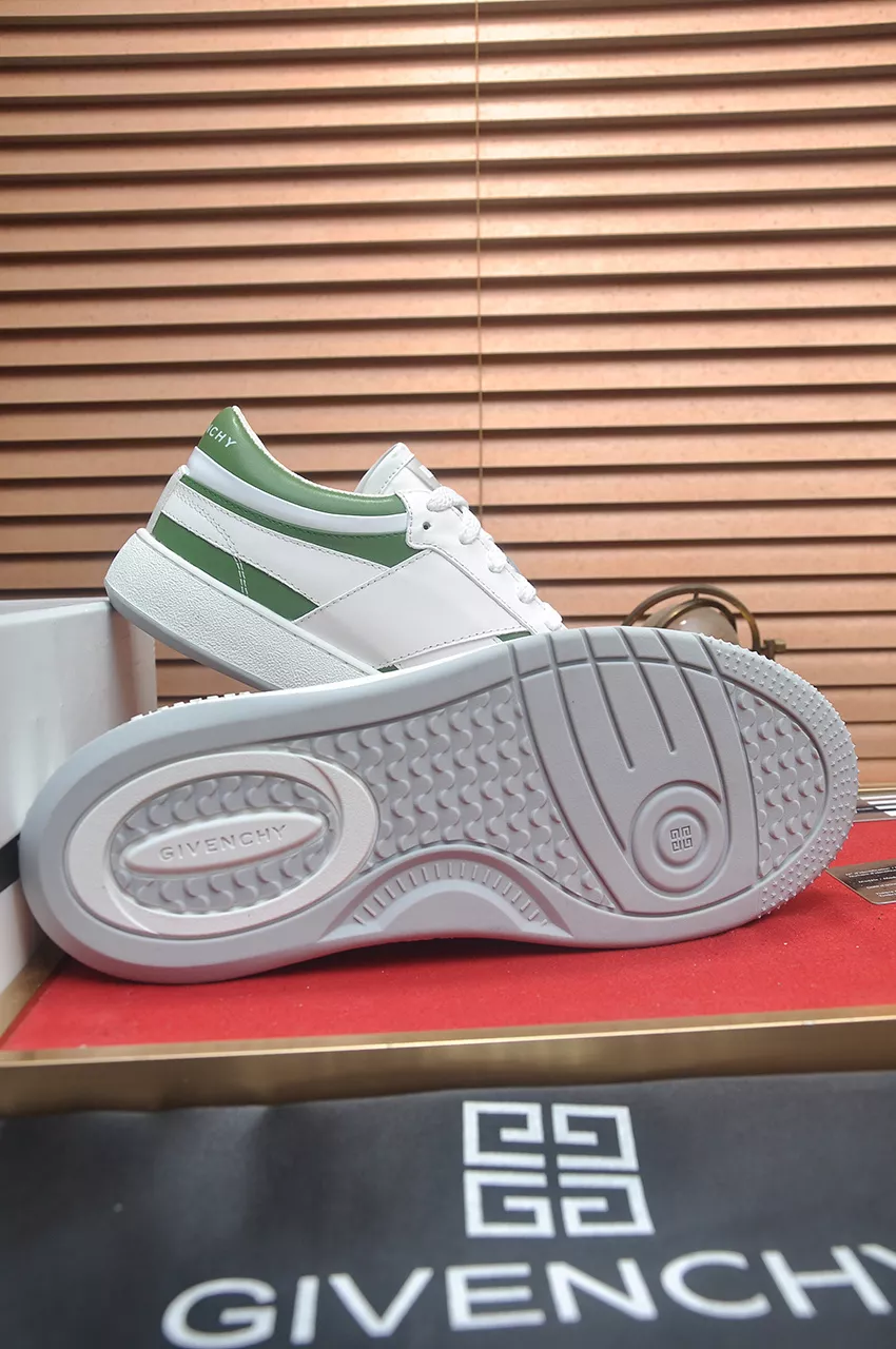 Functional 4475 Givenchy Casual Shoes For Men