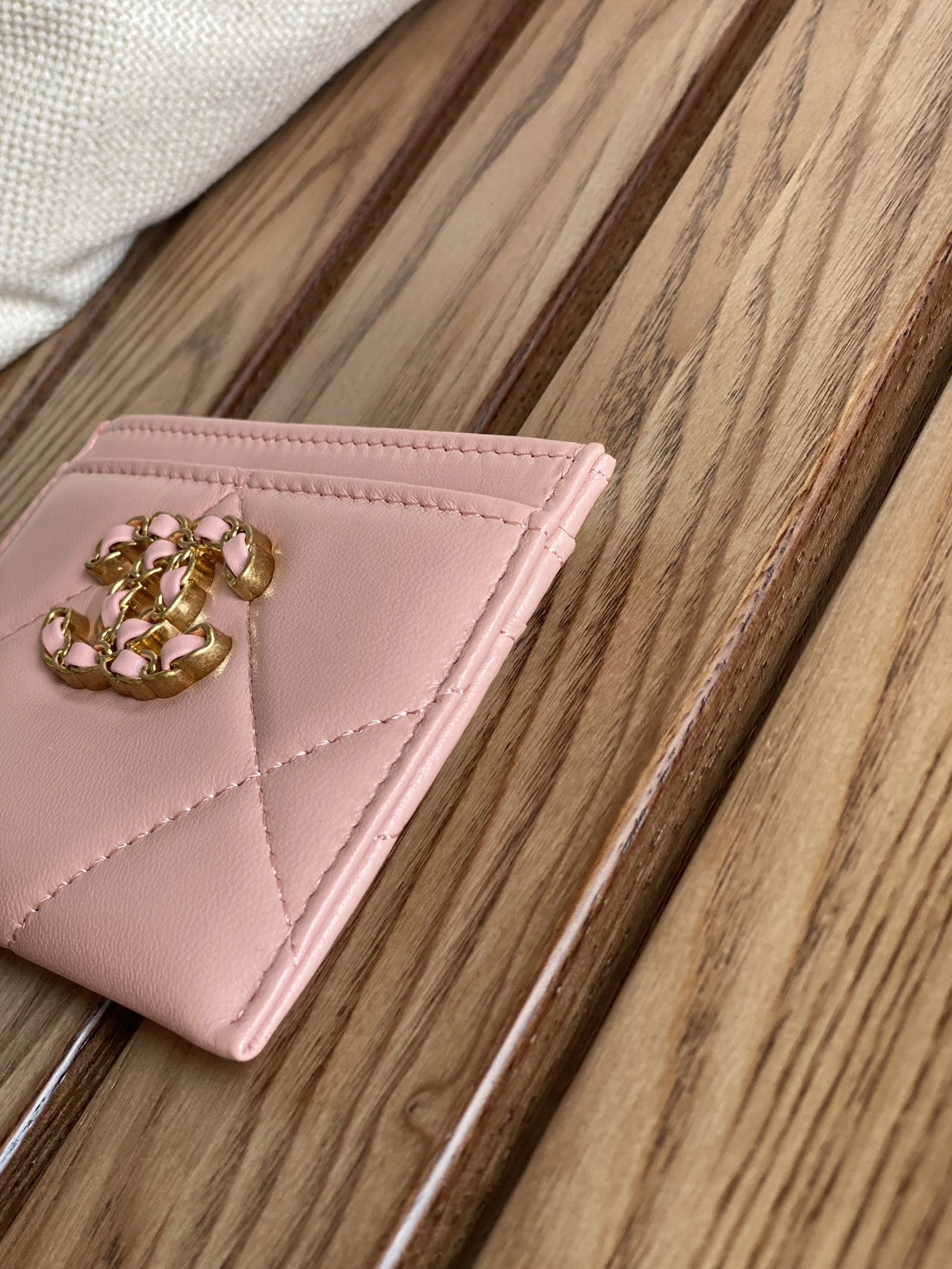 Functional 4476 Chanel Card Case