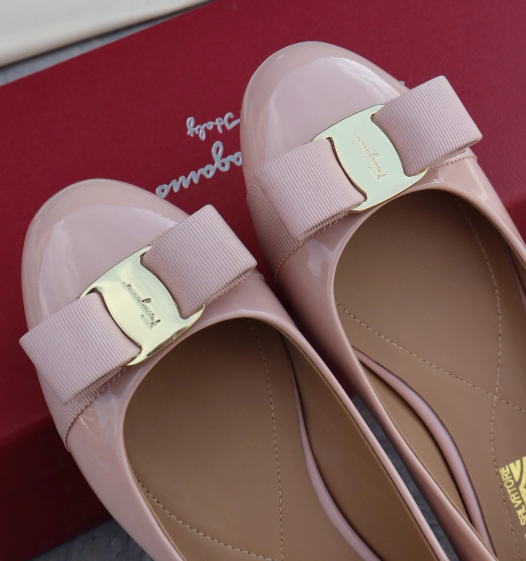 Functional 4576 Salvatore Ferragamo Flat Shoes For Women