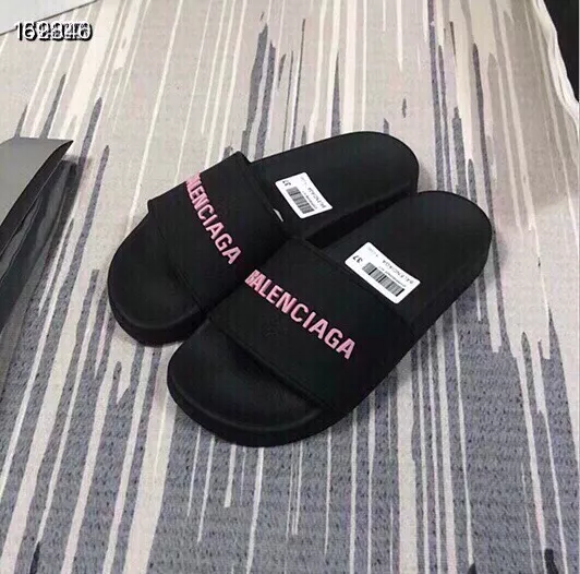 Functional 460 Balenciaga Slippers For Men