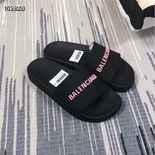 Functional 460 Balenciaga Slippers For Men