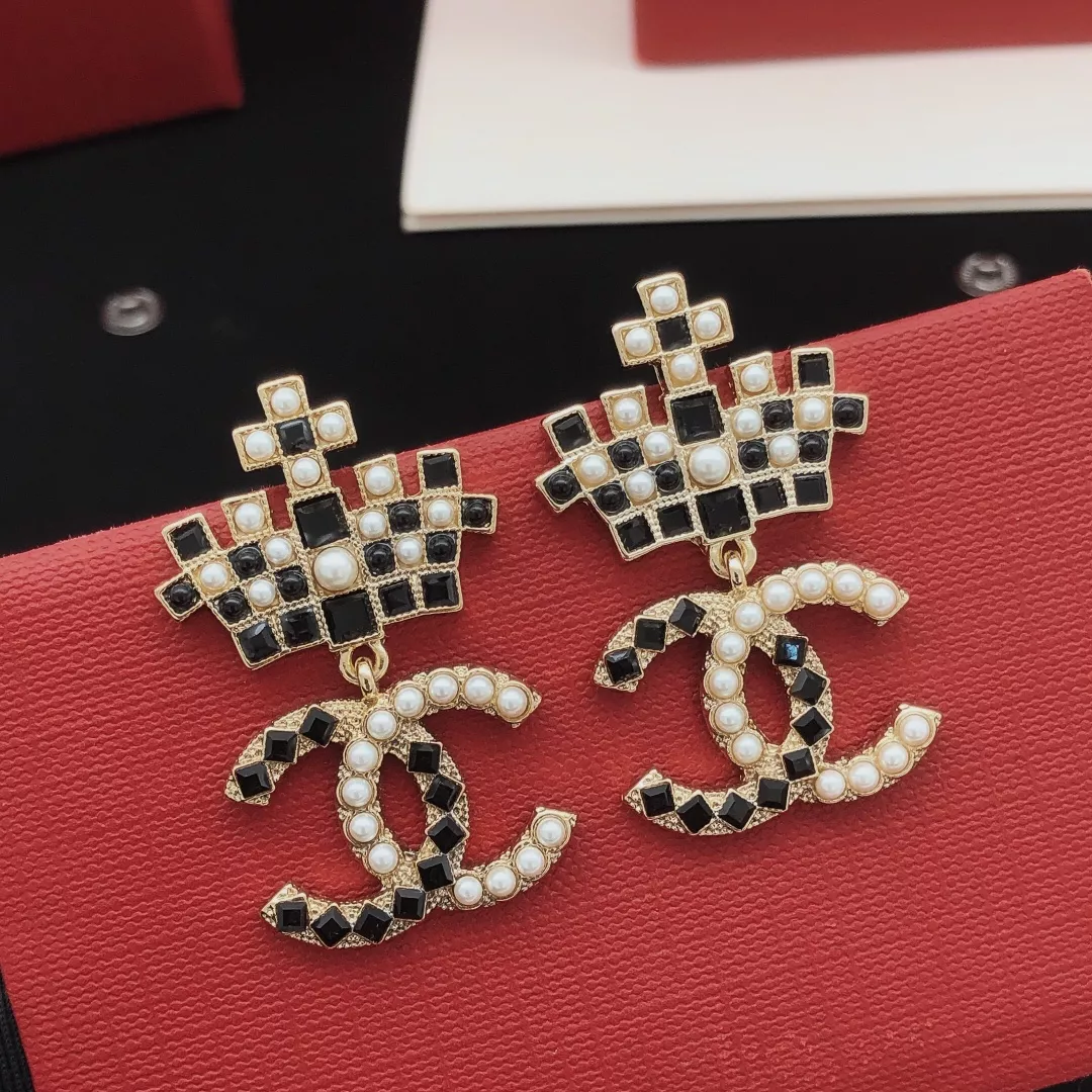Functional 4712 Chanel Earrings For Women