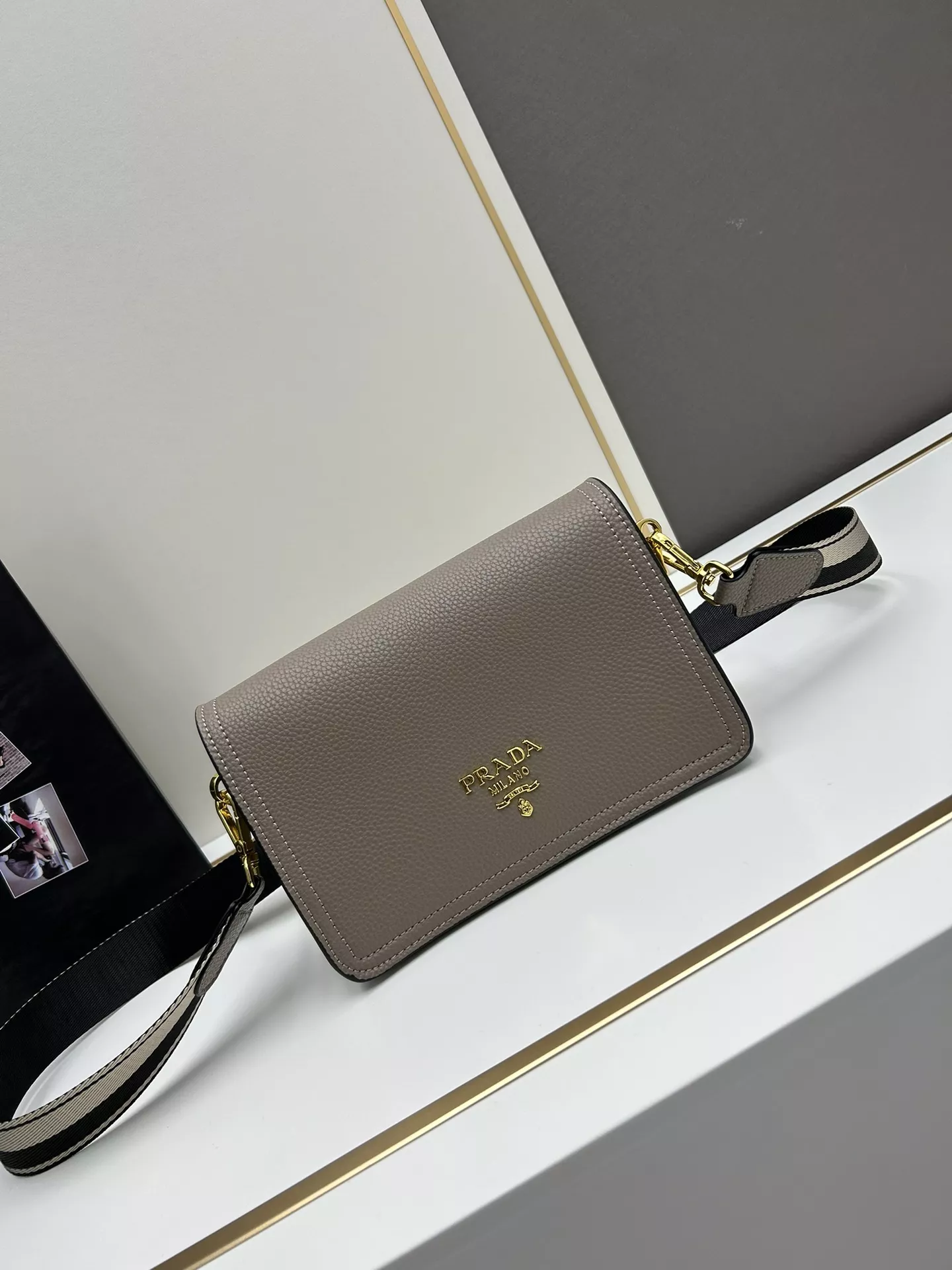 Functional 4776 Prada AAA Quality Messenger Bags For Women