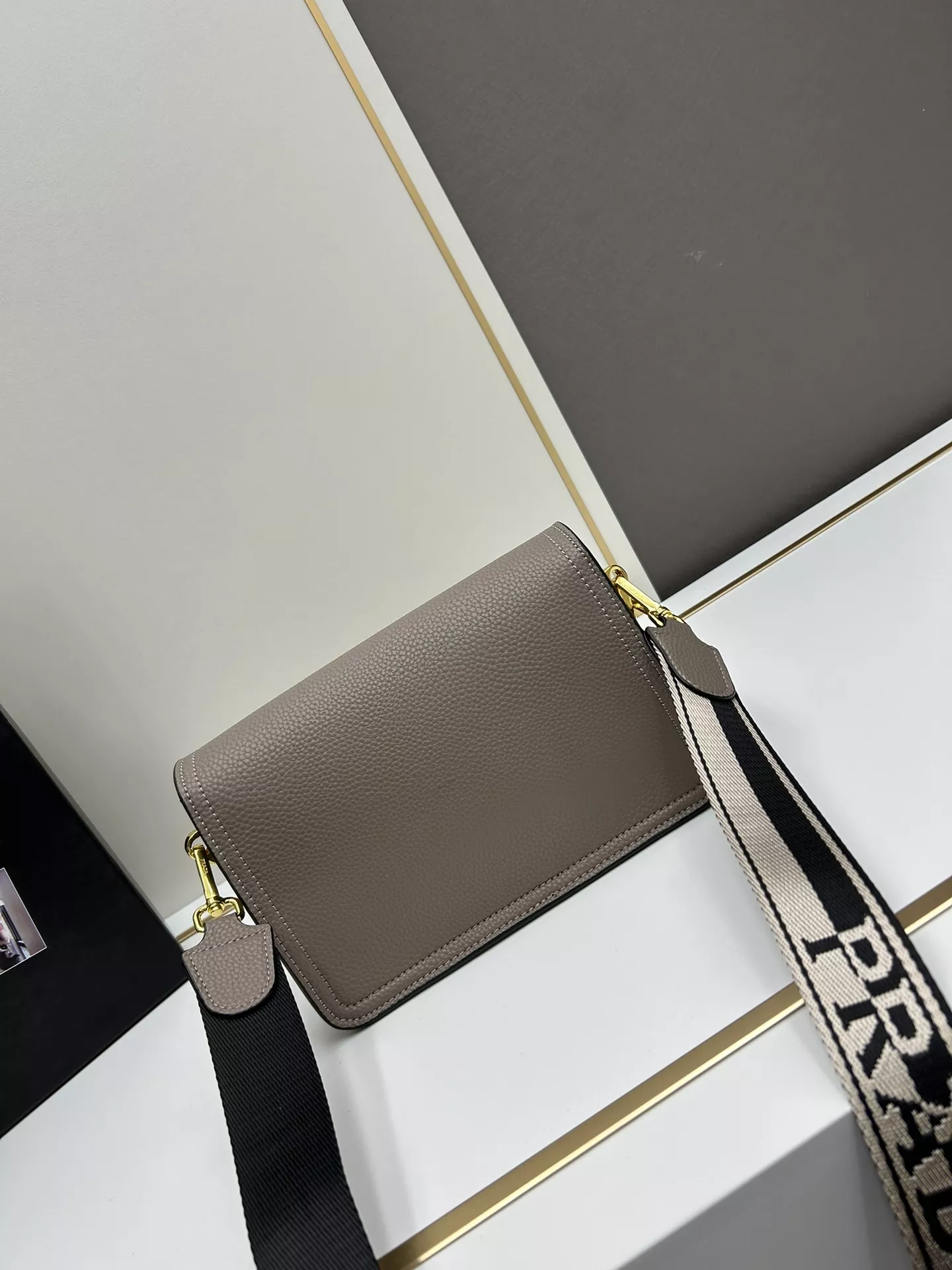 Functional 4776 Prada AAA Quality Messenger Bags For Women