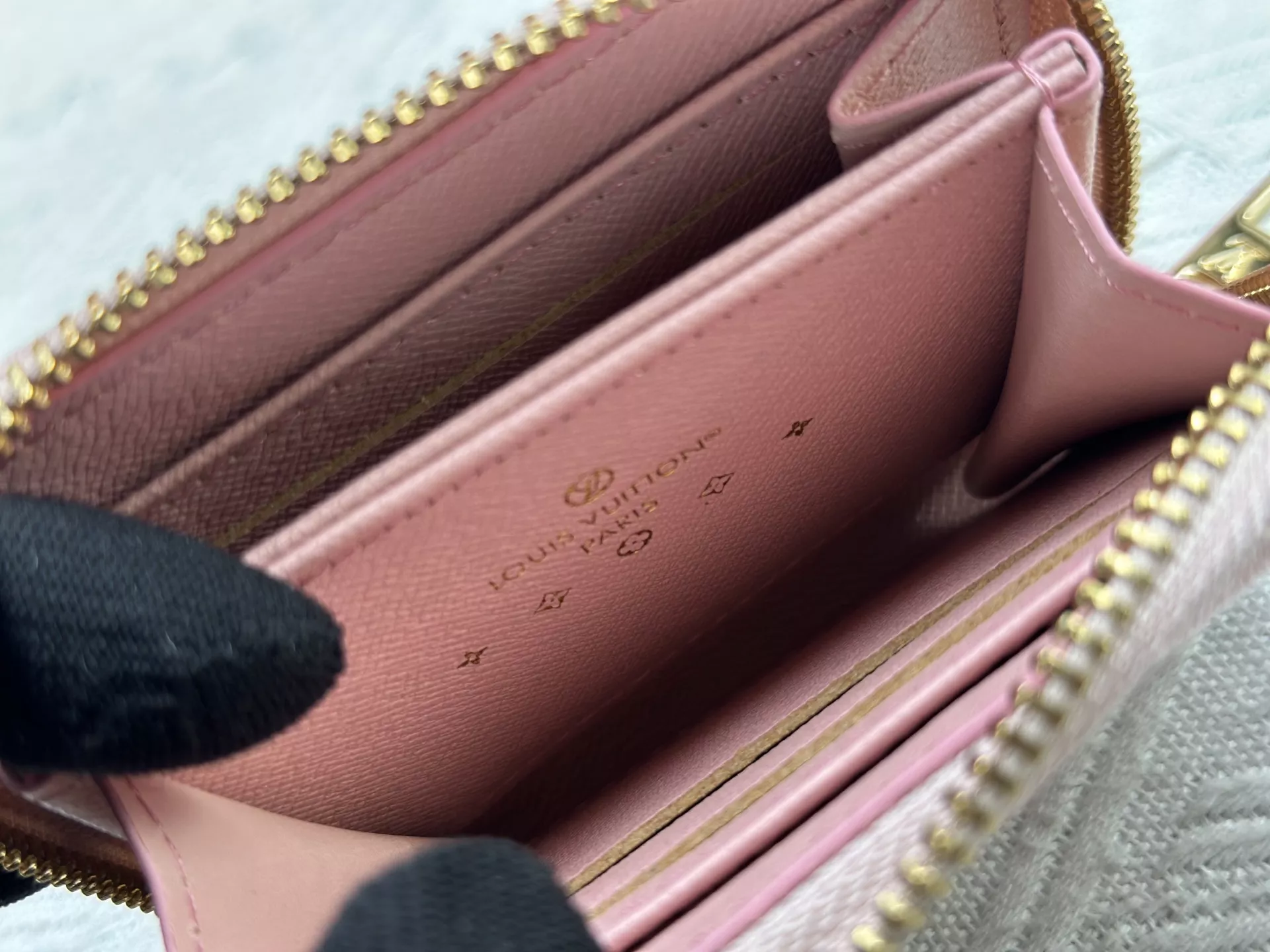 Functional 4825 Louis Vuitton LV Card Case For Women
