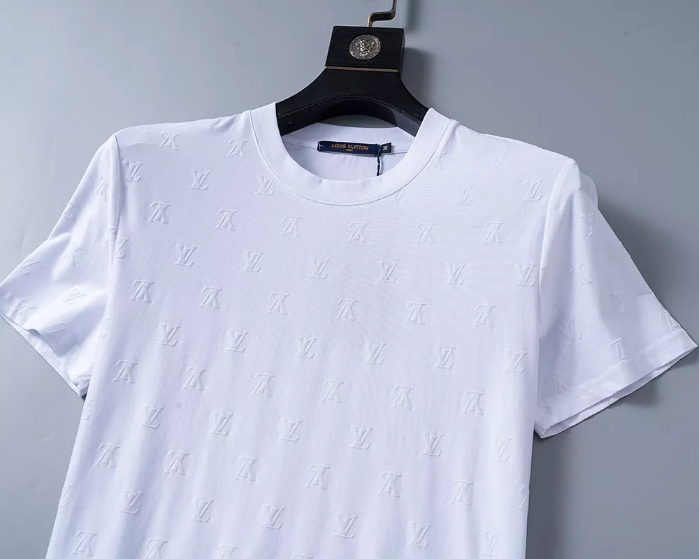 Functional 4863 Louis Vuitton LV T-Shirts Short Sleeved For Men